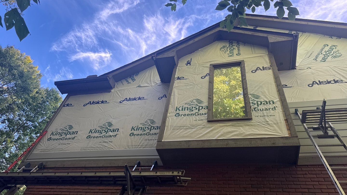 Siding Replacement using Alside S7 Cedar Mill Grain Cape Cod Grey by 180 Contractors