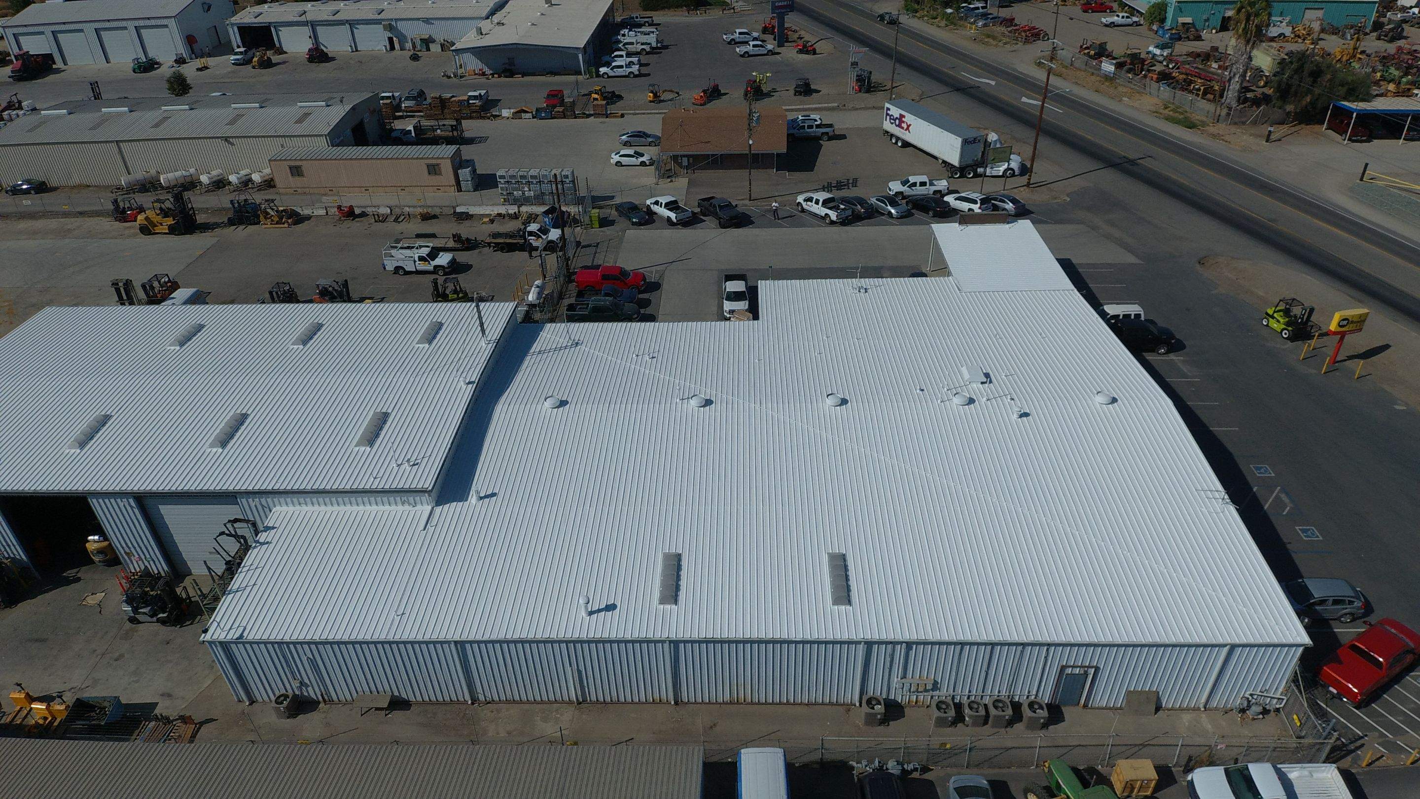 MR Roofing system using Conklin Benchmark/PUMA XL fabric and coating by Straight Edge Roofing Inc
