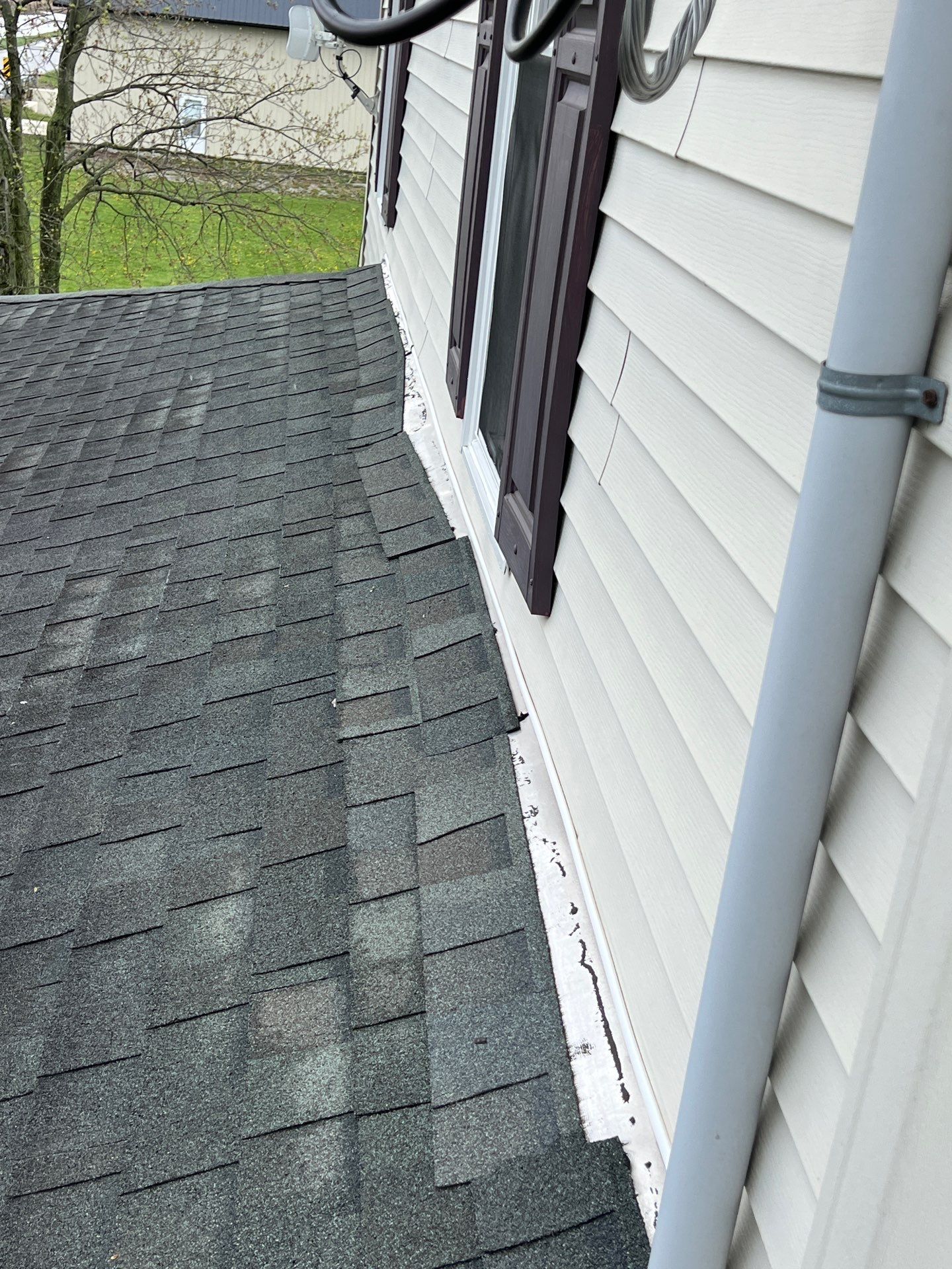 Wind-Resistant Metal Shingle Shake Roof Installation – Lima, Ohio by 4Ever Metal Roofing