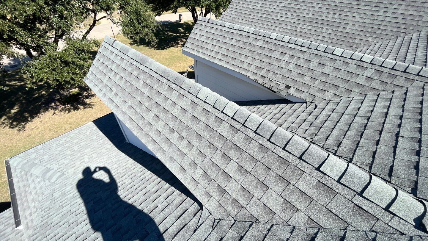 Roof Repair by Rainy Day Restoration