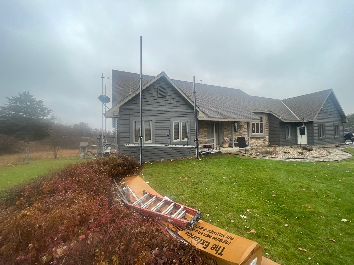 Siding Installation using Norandex Polar Wall Plus Siding, Window Wraps by Total Exteriors
