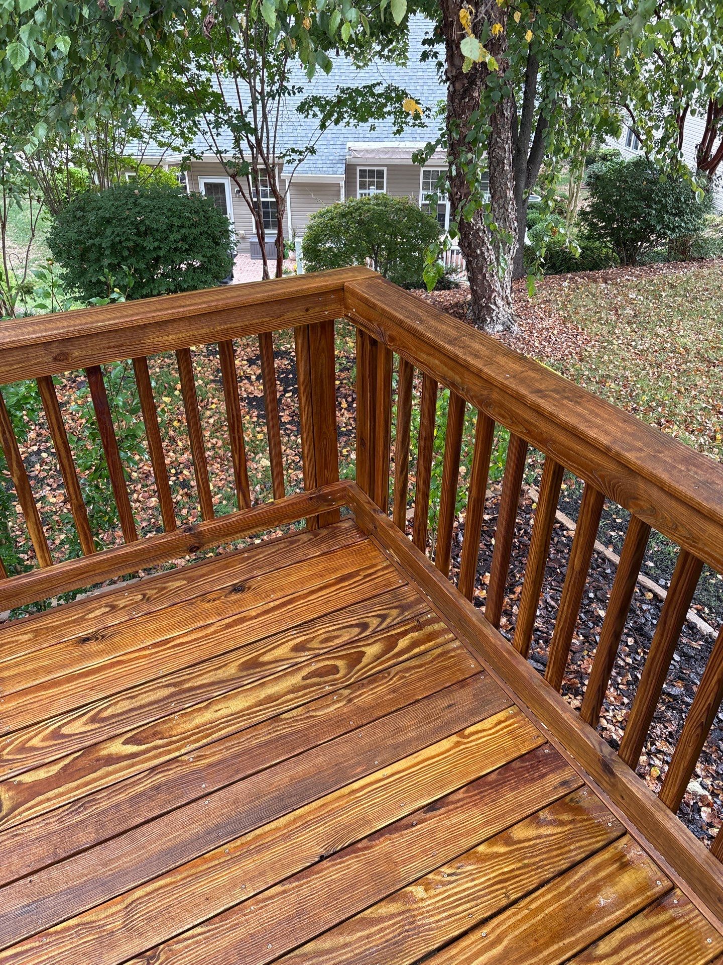Wood Deck using Wood Sealant by DuraSeal