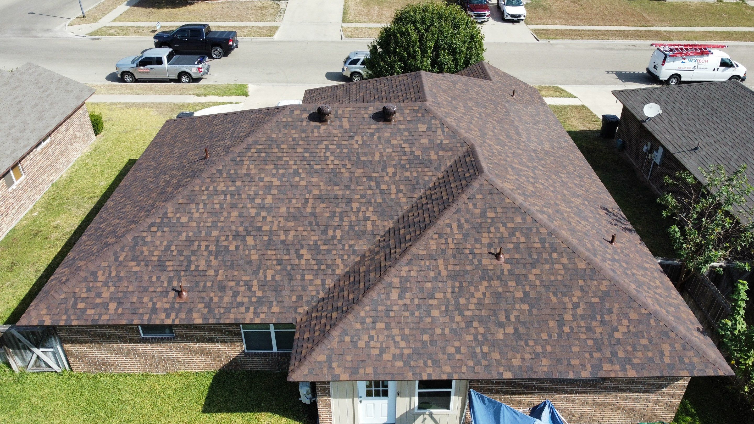 Residential Roofing Installation using Owens Corning Oakridge by Kstylez Roofing & Construction