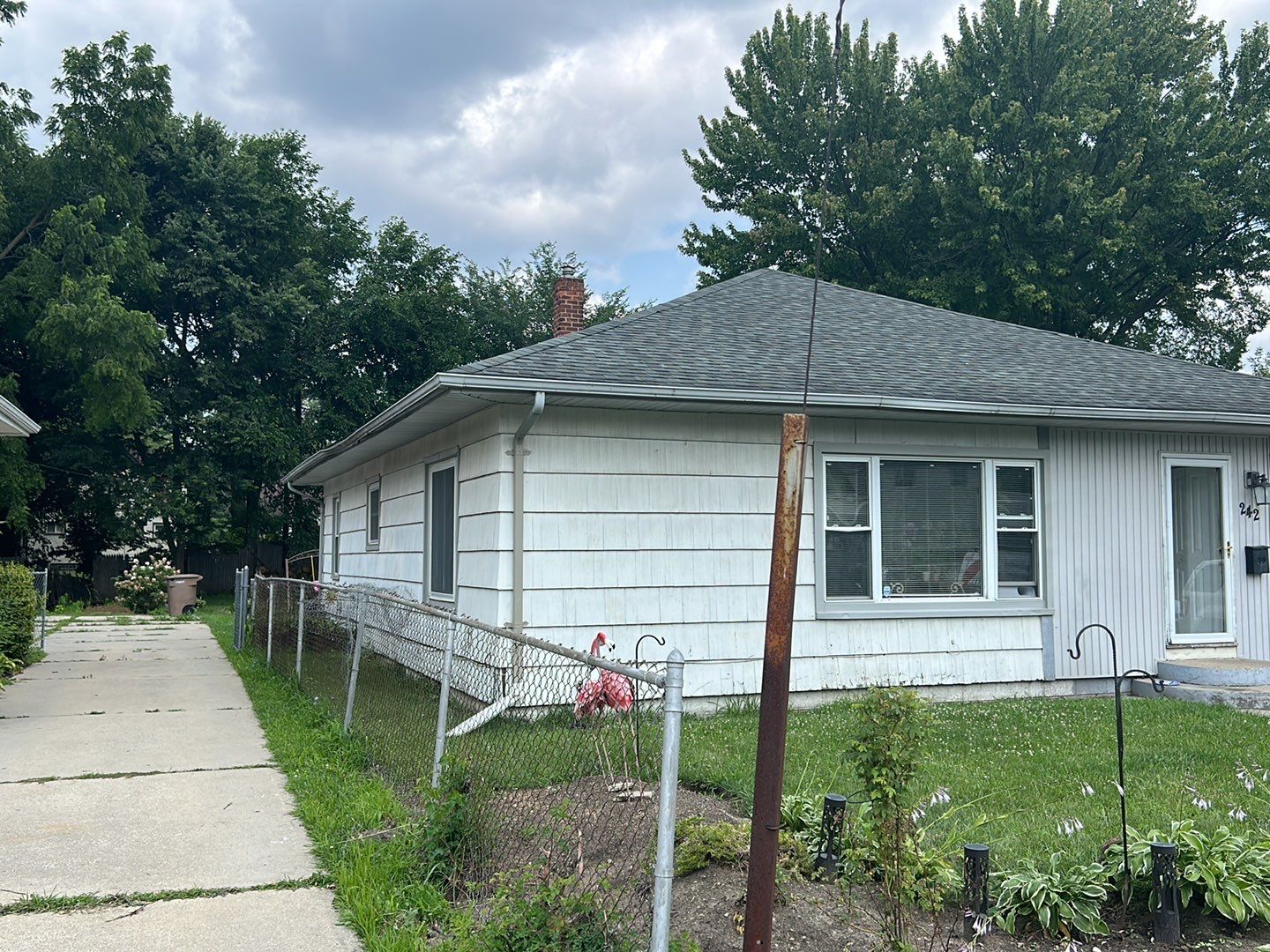 Siding Replacement using CertainTeed Restoration Classis D4 by 180 Contractors