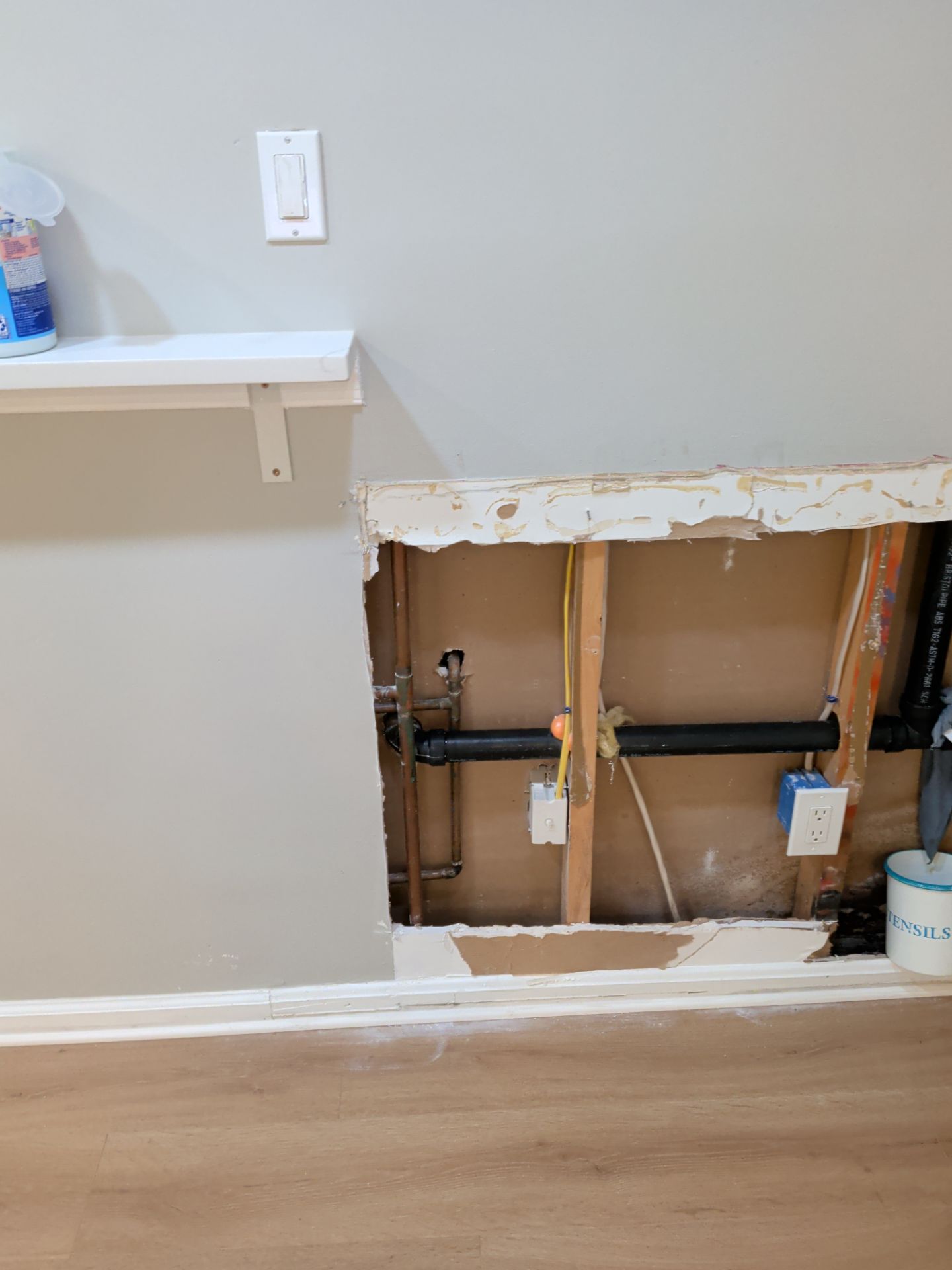 Interior Leak Remediation and Drywall Restoration in Vienna by Contracting Bros Llc