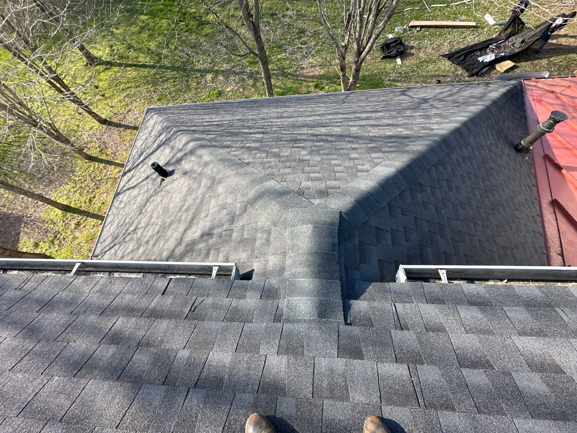Residential Roofing Installation using GAF Timberline HDZ Charcoal by Undersun Roofing 