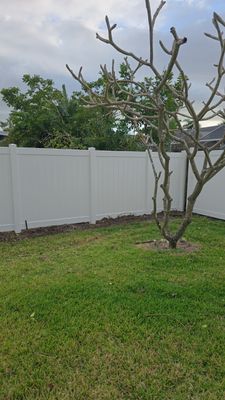 Vinyl Fence Install in Bradenton
