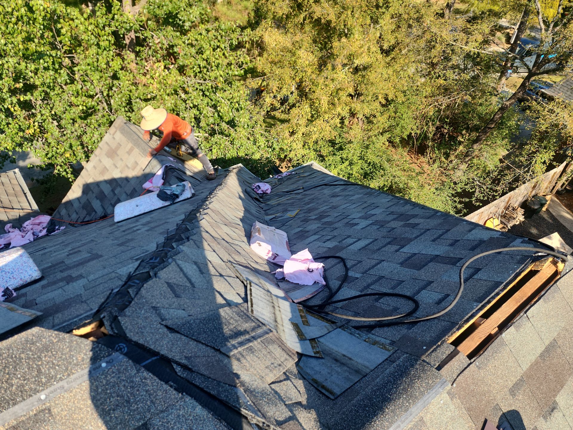 Residential Roofing Installation using Owen's Corning Duration (Lifetime) Shingles by Roof Repair Company