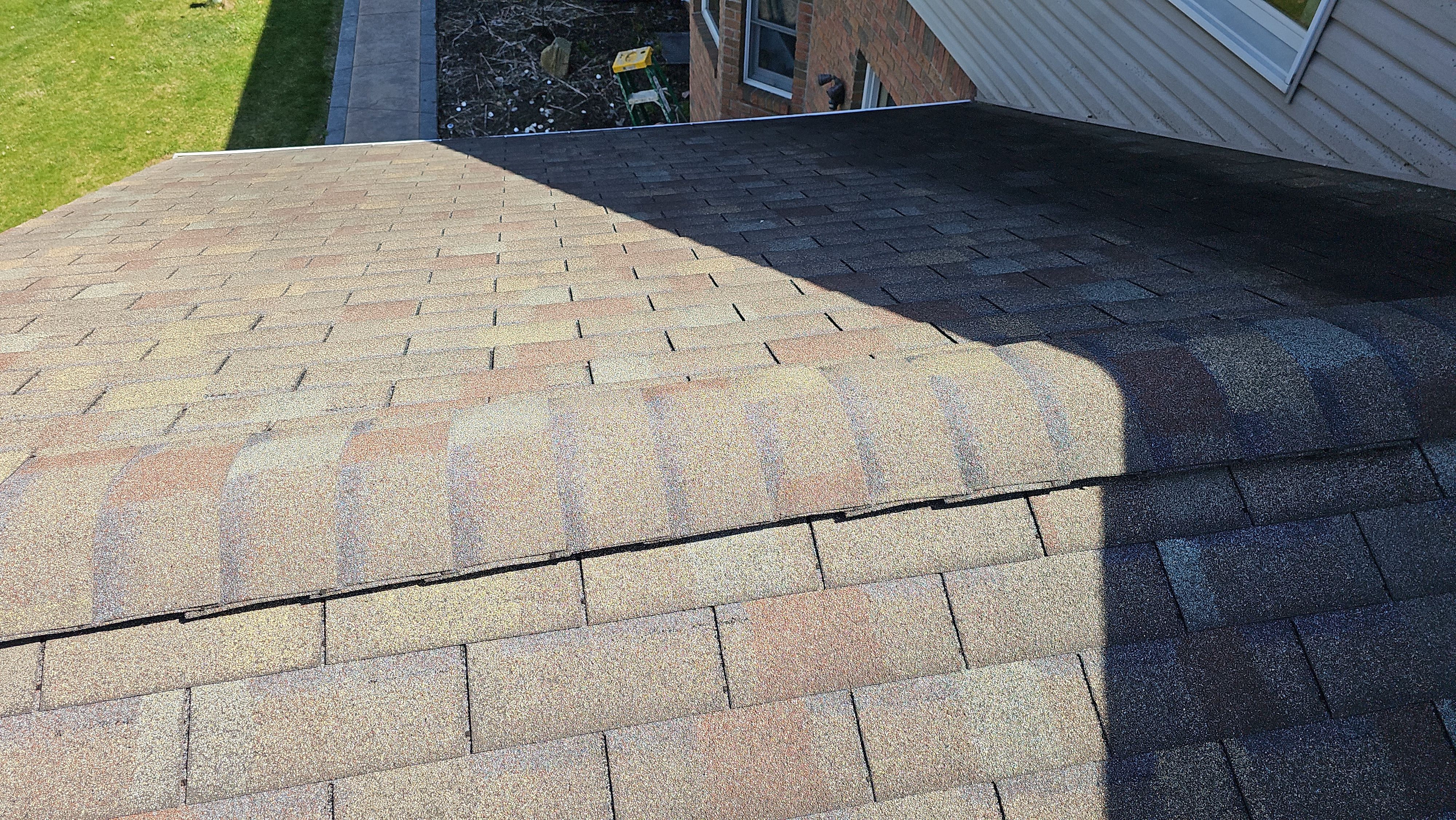Atlas Pinnacle, Color, Coastal Granite, Drip Edge, Birch White by Eagle Eye Roofing
