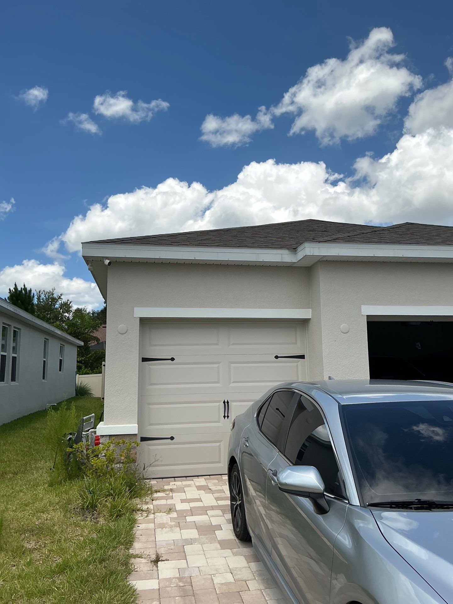 Seamless Gutters with Elegant Design in Lutz FL by Gutter Professors