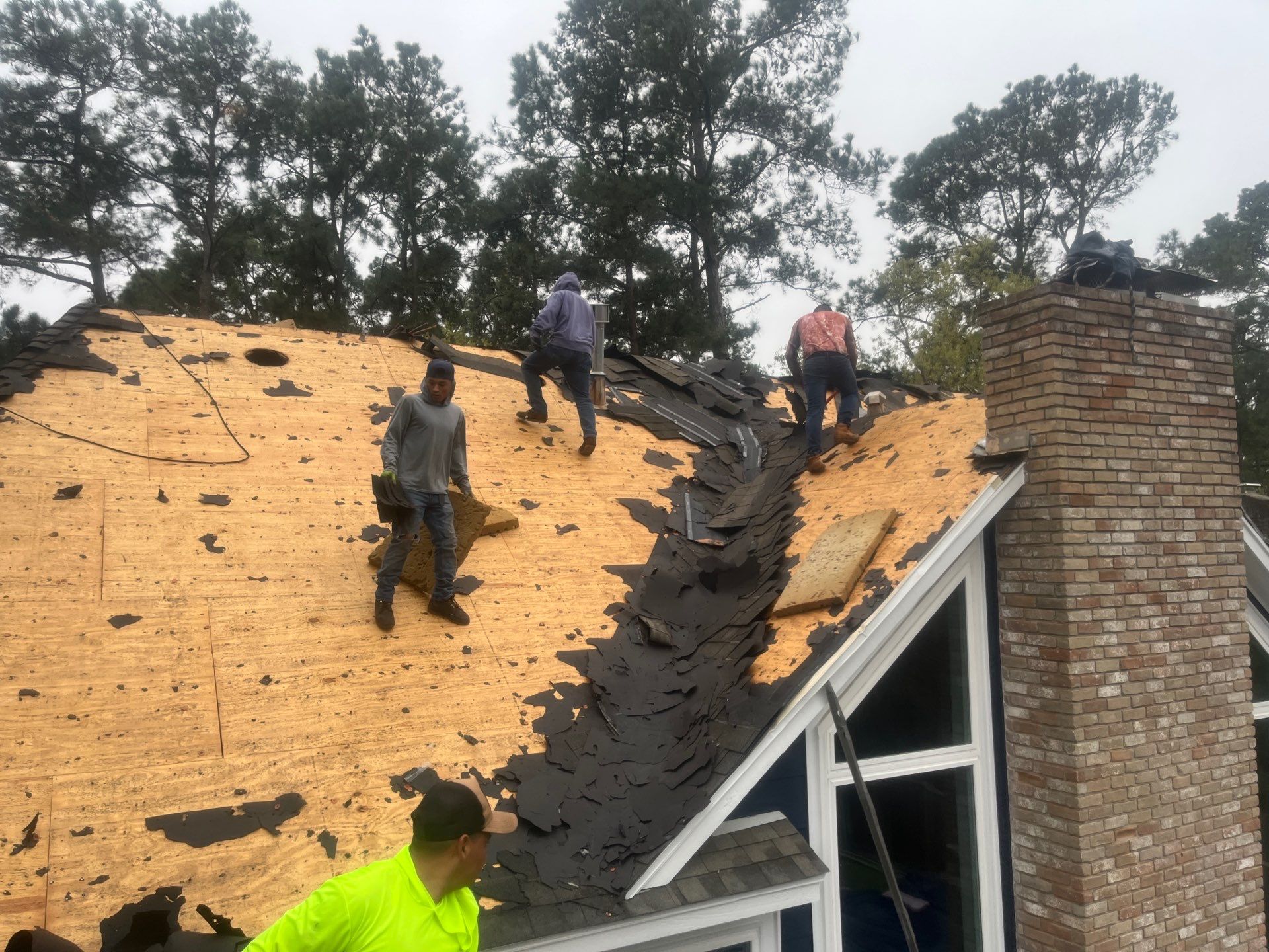 Residential Roofing Installation using Owen's Corning in Champions, Tx by Roof Concepts Construction