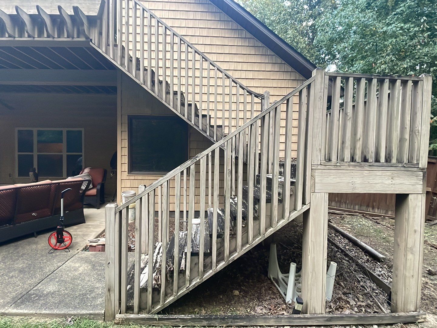 Million Dollar Lake - Deck and Fence by Pillar and Pine