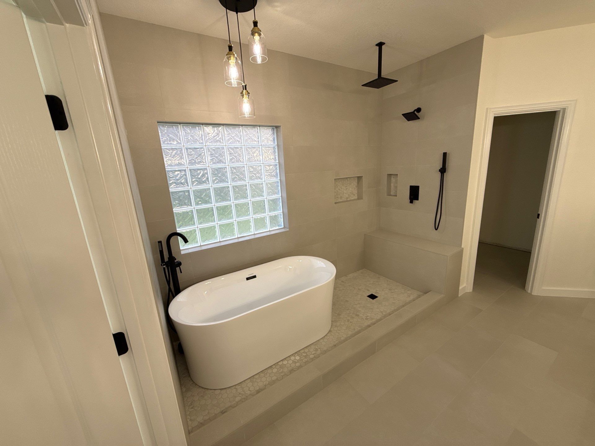 Unique Frameless Shower by Richardson Glass & Mirror