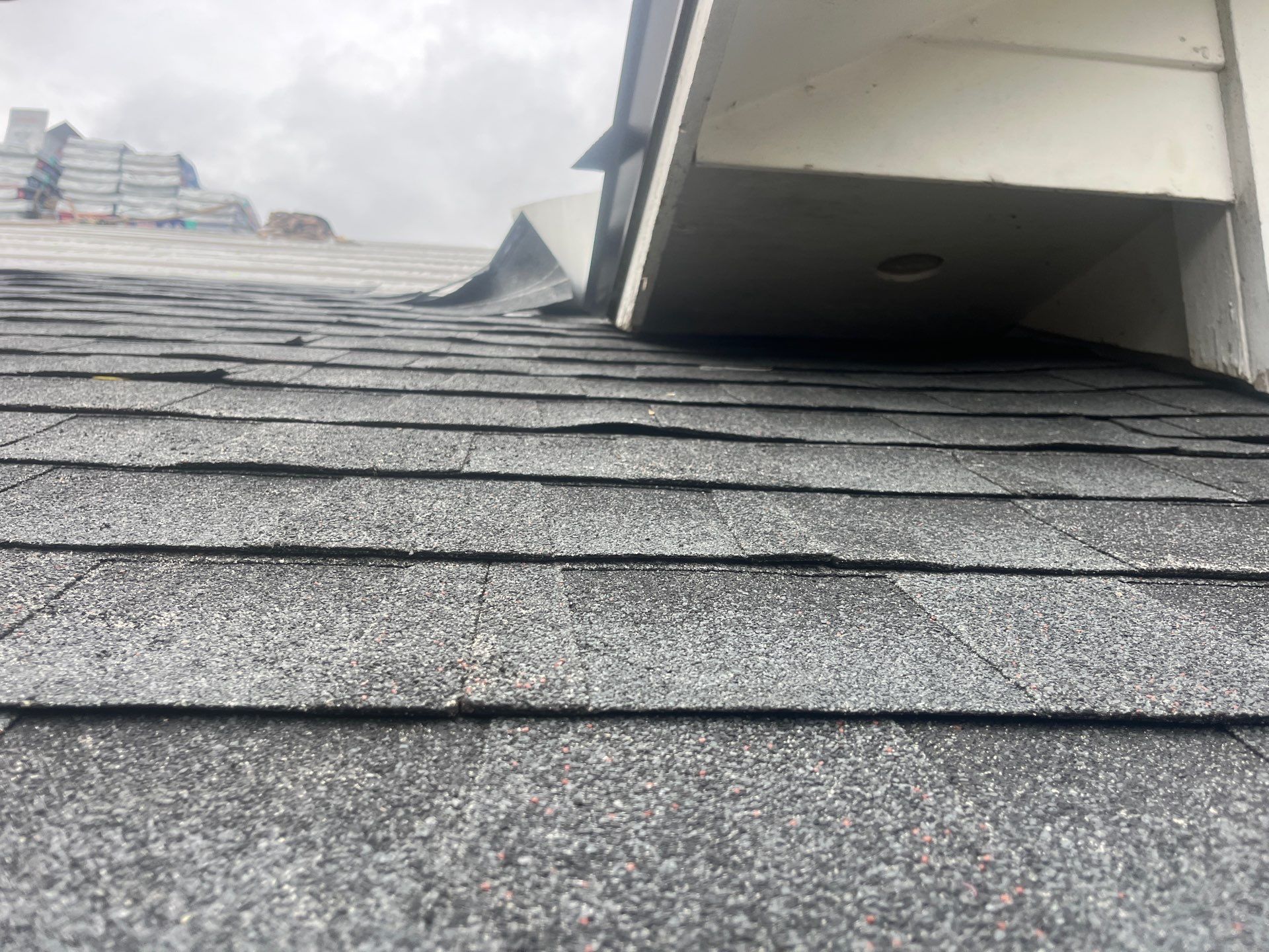 GAF Charcoal Architectural Shingle - Re-roof by Endless Summer Roofing Co.
