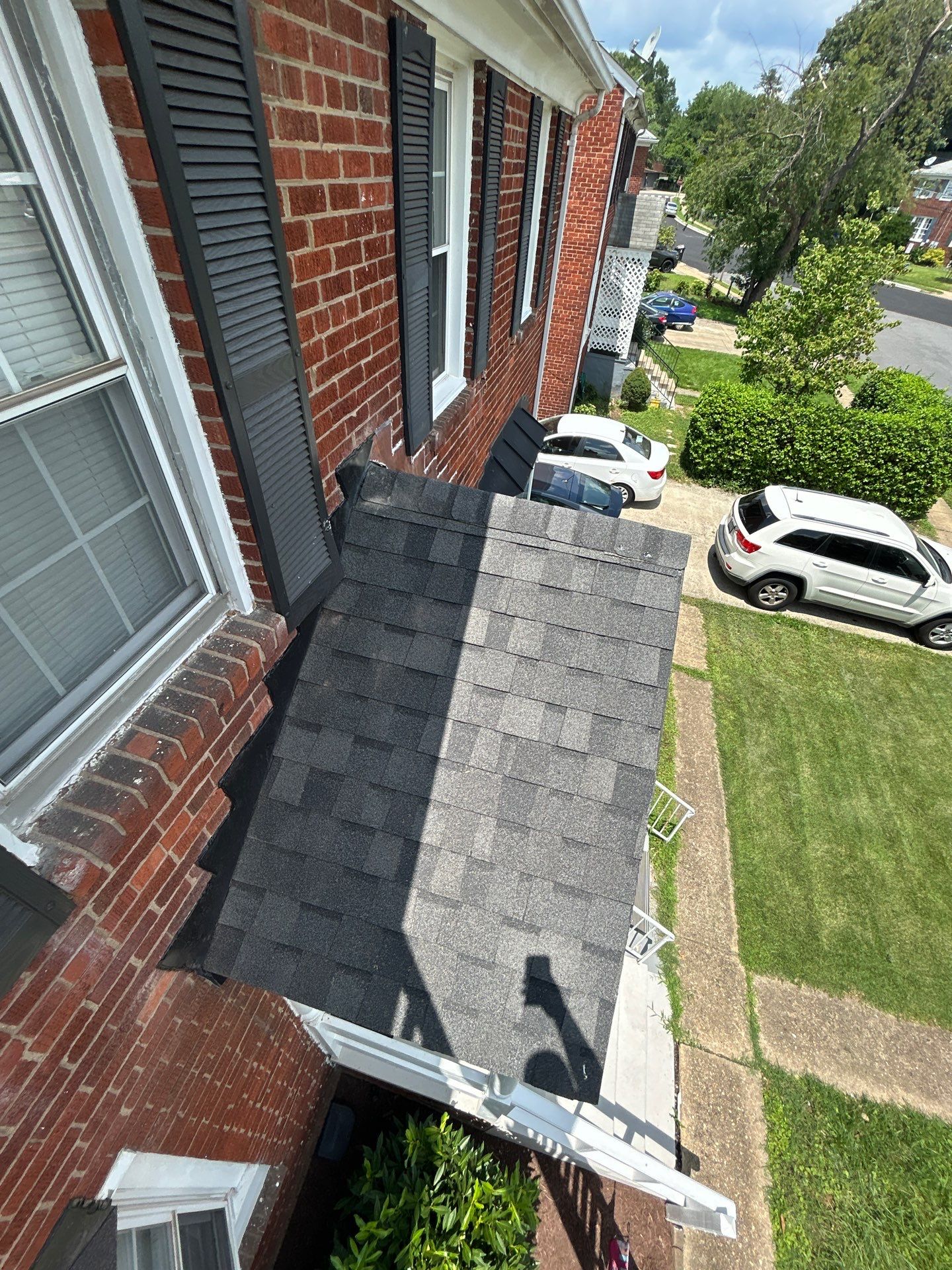Arlington: Residential Roof Replacement with CertainTeed Landmark Pro in Max Def Pewterwood by RM Banning, Inc.