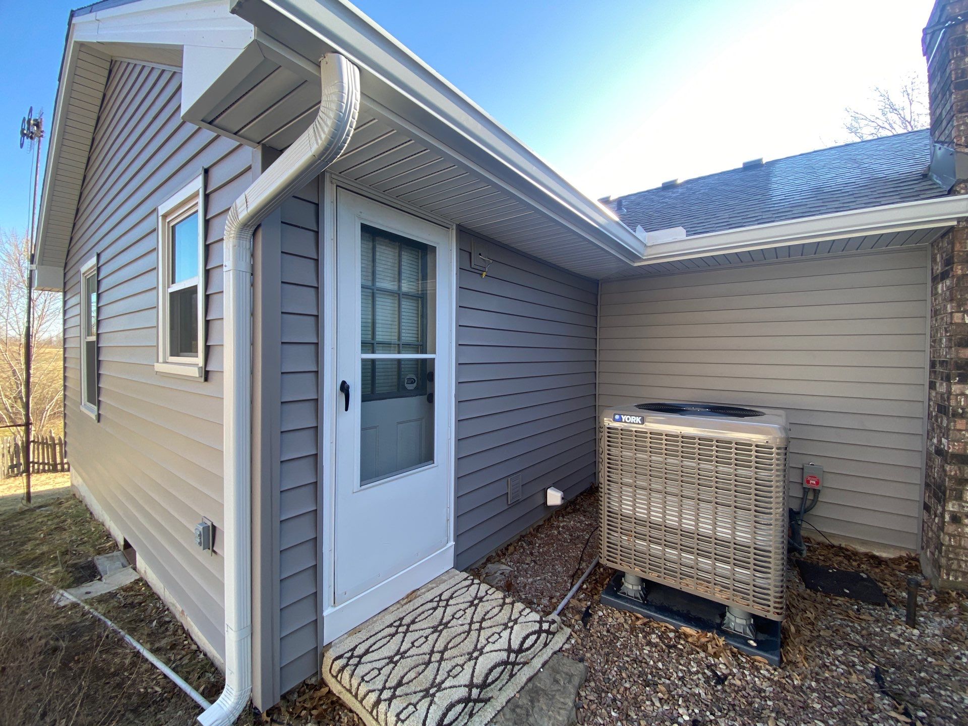 Siding Installation using Exterior Portfolio Vinyl Siding by EEC Windows, Siding & Roofing
