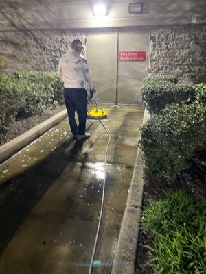 Consumer Square - Armory & Dollar Tree