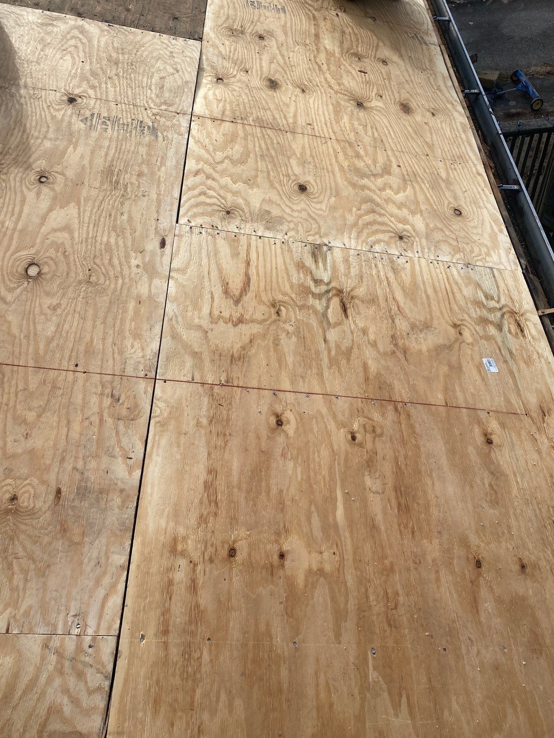 Residential Roofing Installation using Owens Corning Oakridge, Desert Tan by Absolute Roofing and Construction