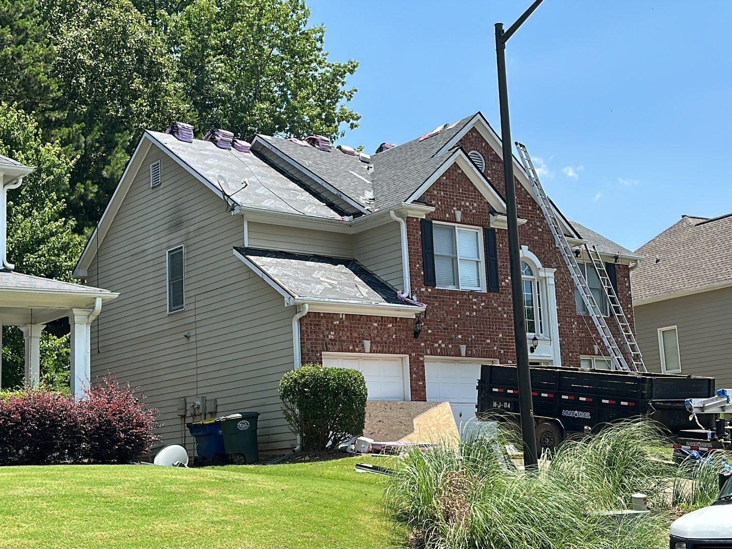 Ownes Corning Duration AR Onyx Black by NBS Roofing, Inc.
