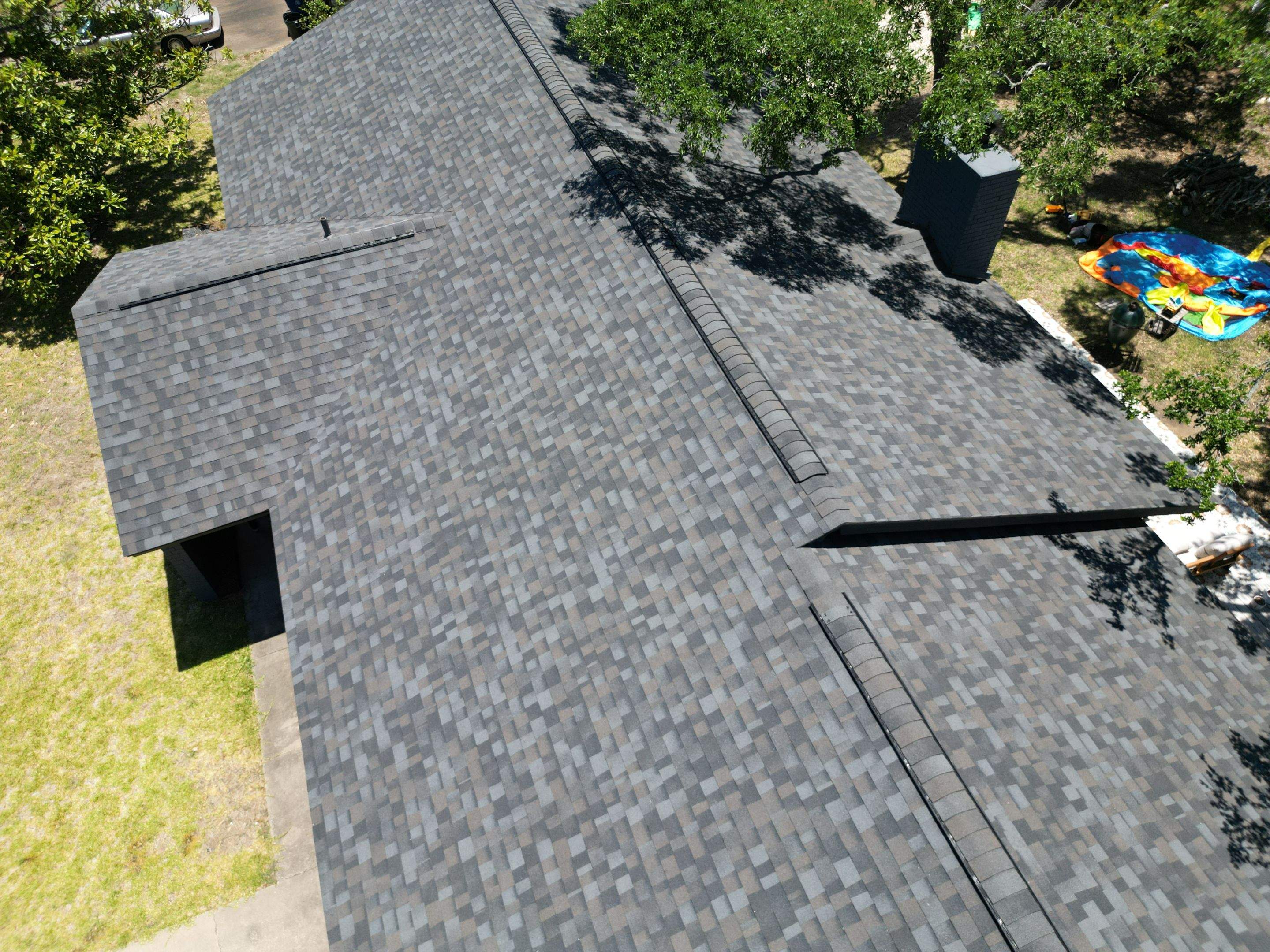 Williamsburg Gray - Owens Corning TruDefinition Duration by RoofsOnly.com