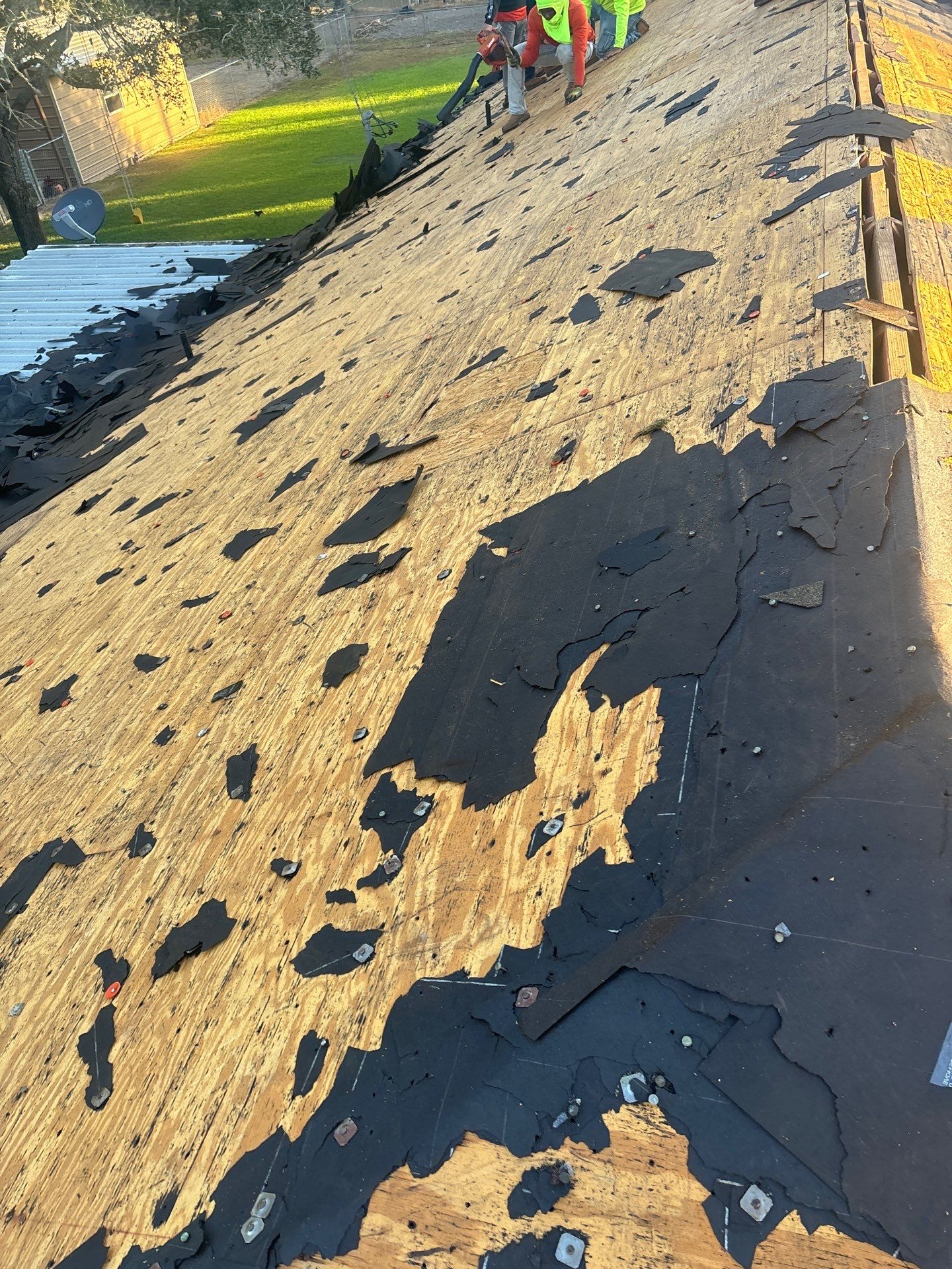 Residential Roofing Installation using Owen's Corning Duration (Lifetime) Shingles by Roof Repair Company