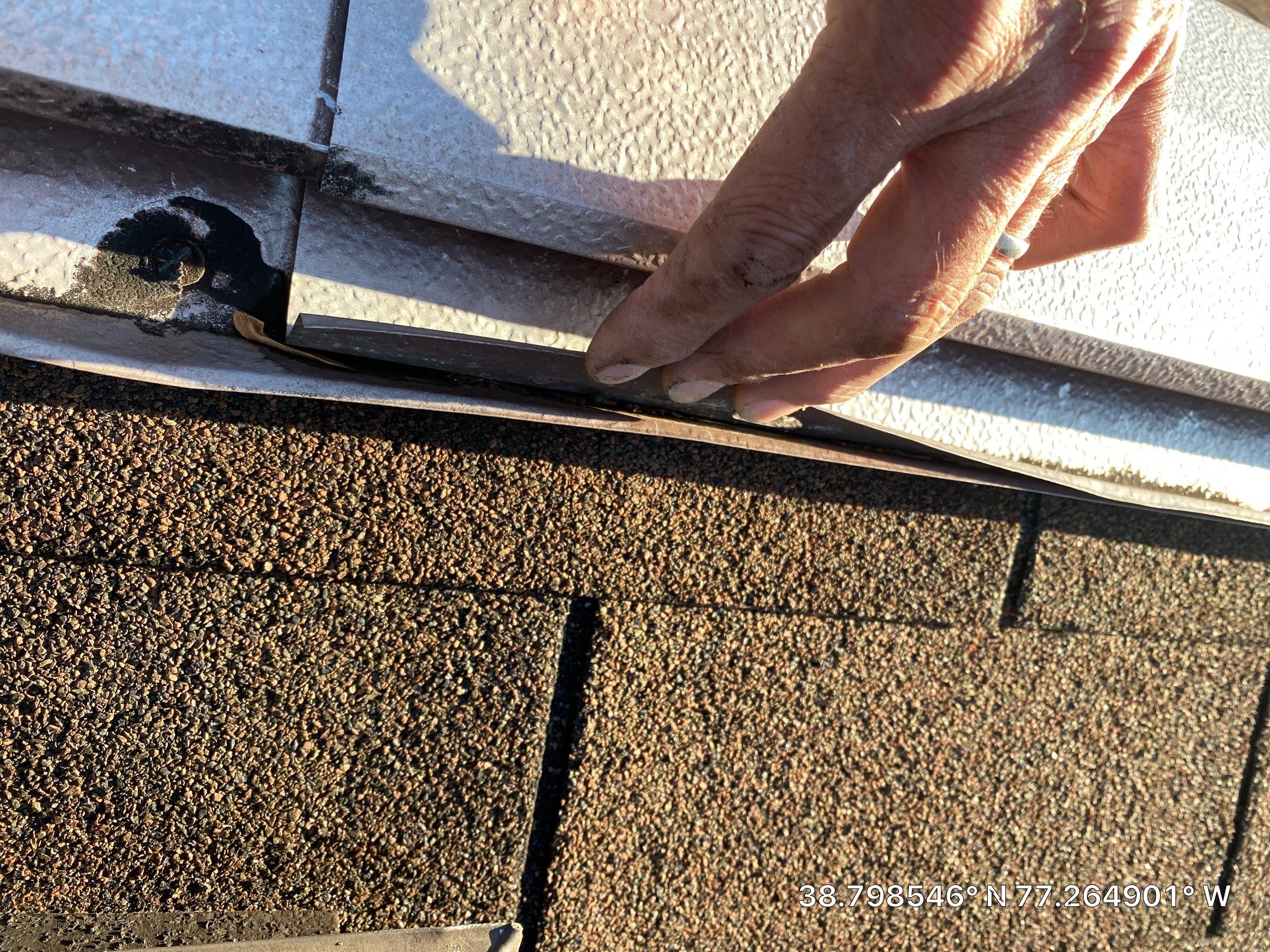 Burke: CertainTeed Landmark Pro Designer Shingles in Max Def Shenandoah by RM Banning, Inc.