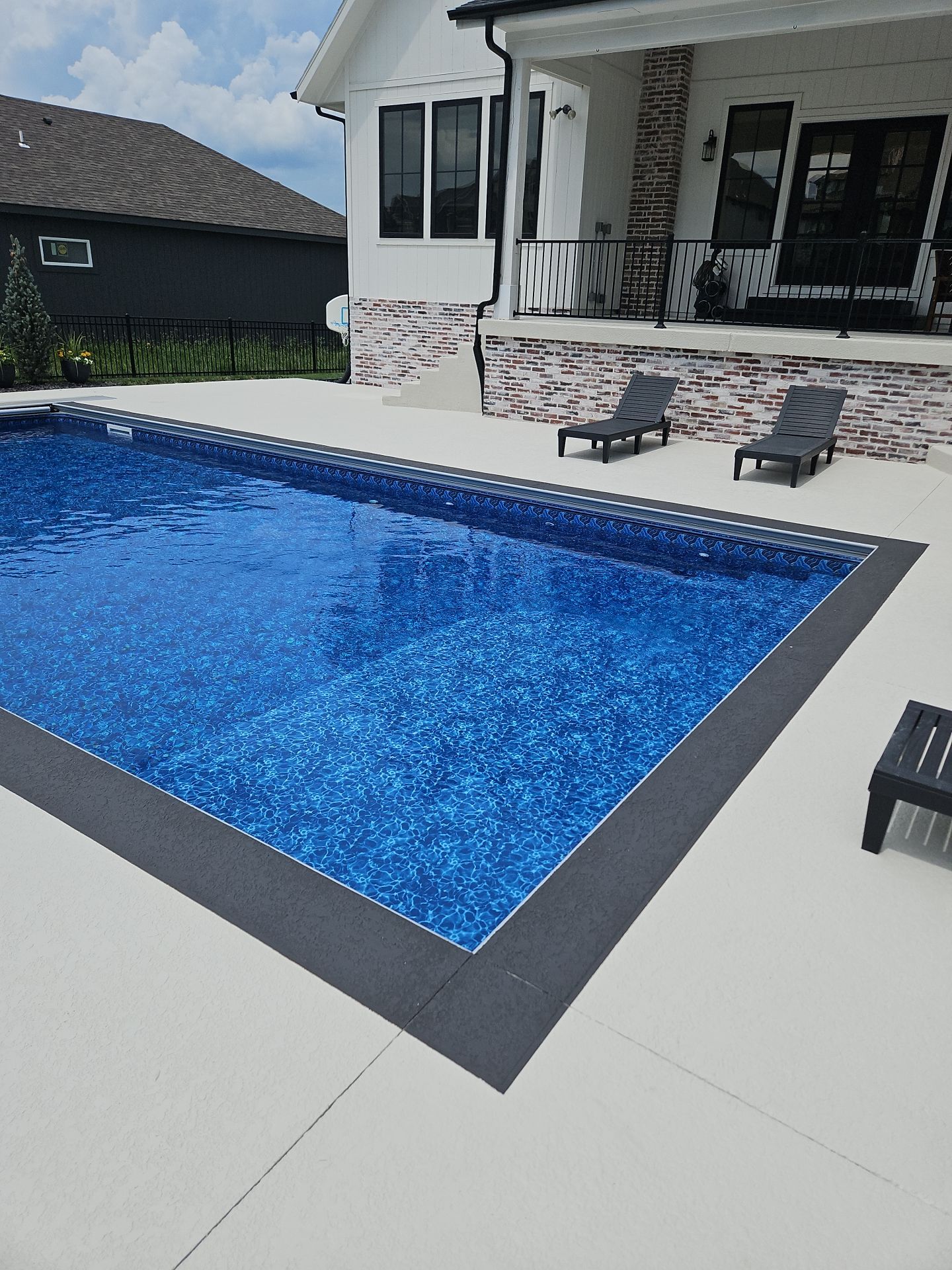 KCMO--Sundek Classic Texture Resurfacing--Bone White by Big Red Decorative Concrete, LLC