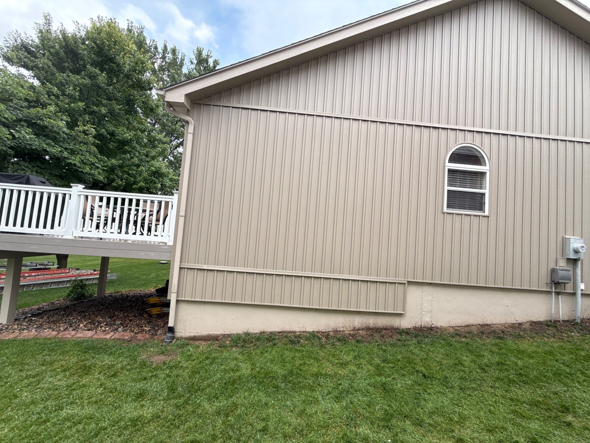 Comprehensive Kansas City Home Remodel With Siding & Roofing Installation by EEC Windows, Siding & Roofing