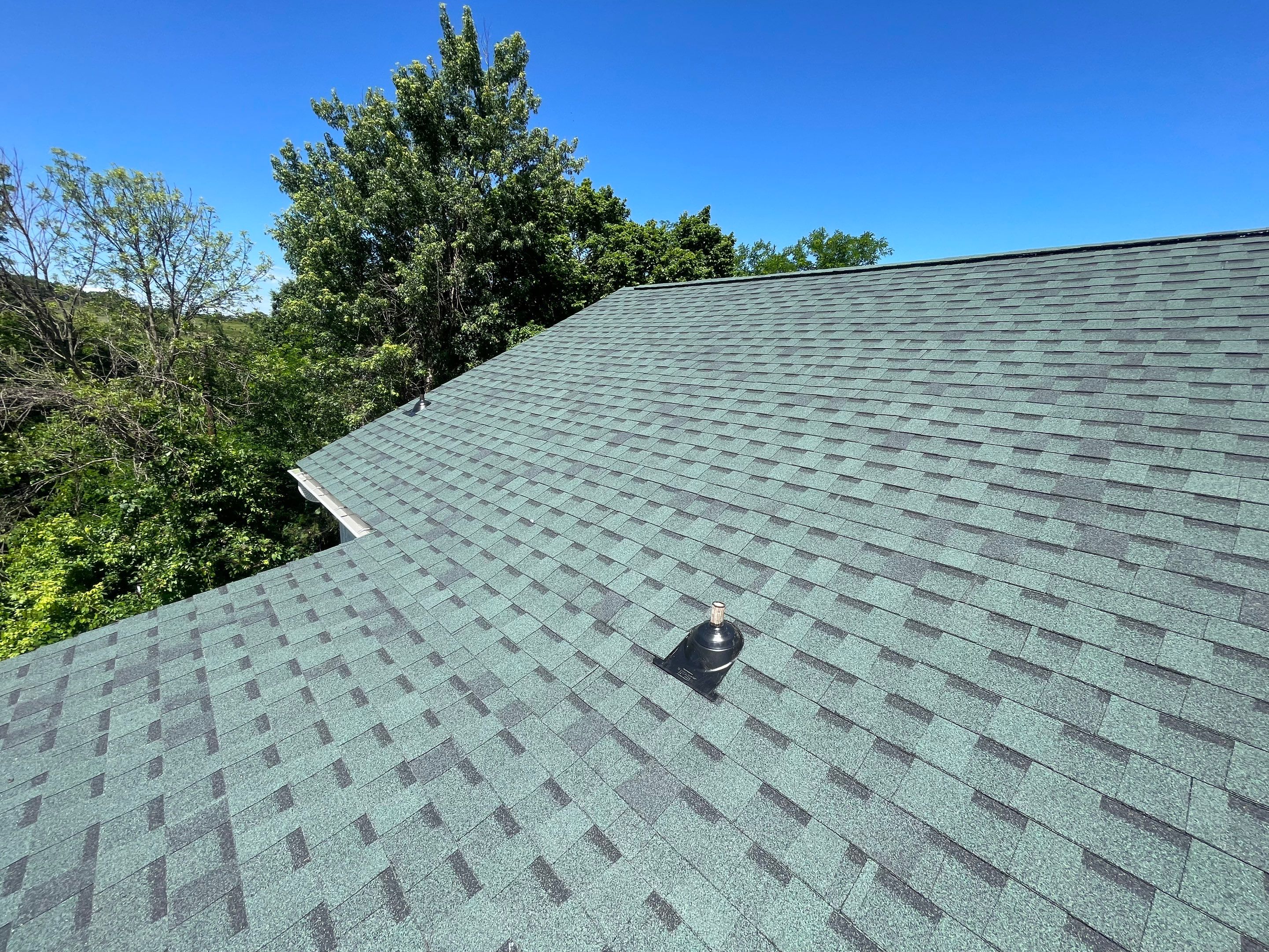 Residential Roof Install - Atlas Pinnacle Pristine W Scotchguard - Color Woodland Green  by Titan Commercial & Residential Roofing 