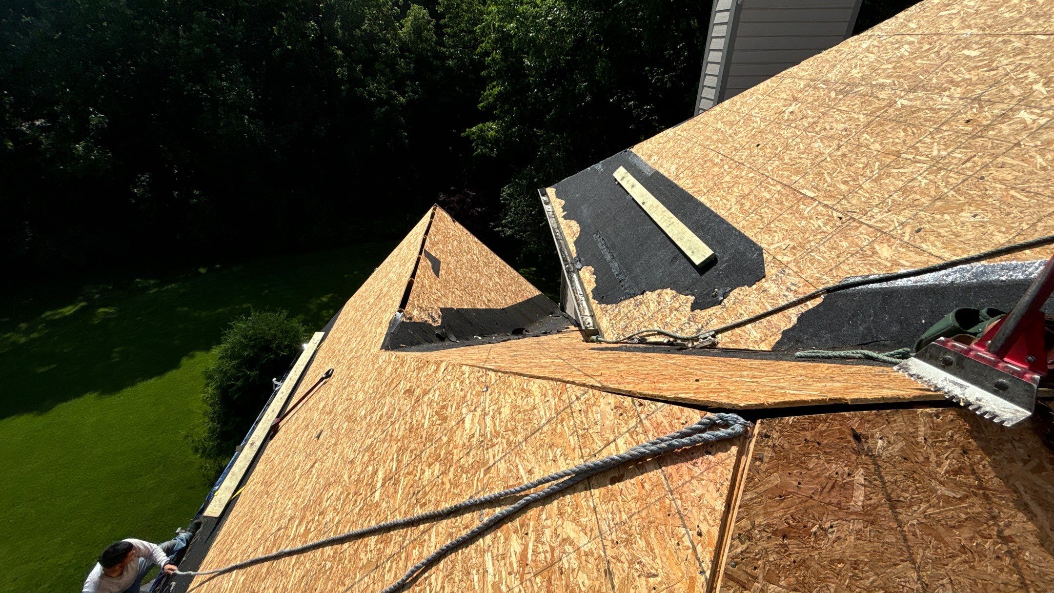 Roof Replacement using CertainTeed Landmark by 180 Contractors