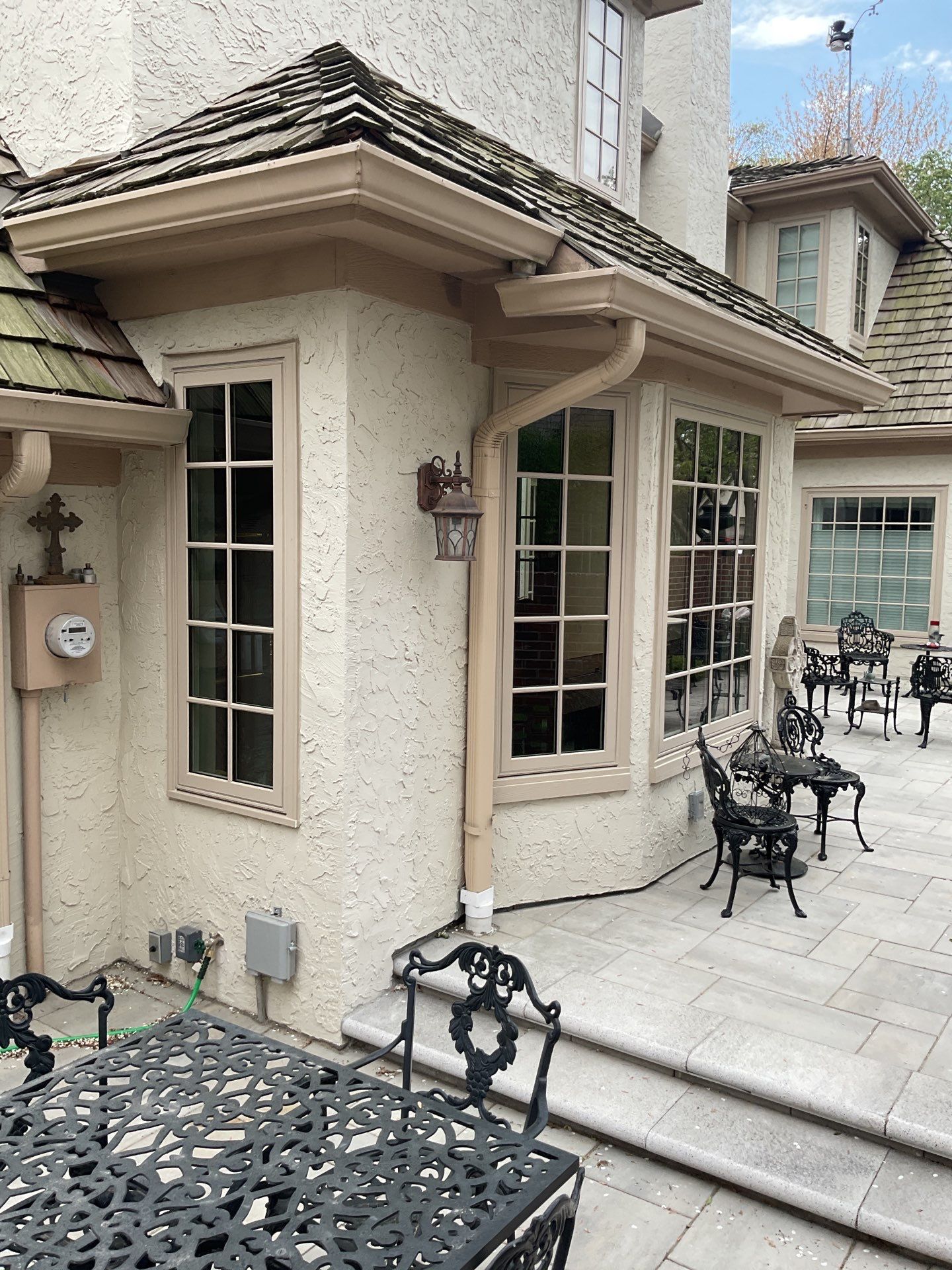 Picture Perfect in Prairie Village by WINDURA