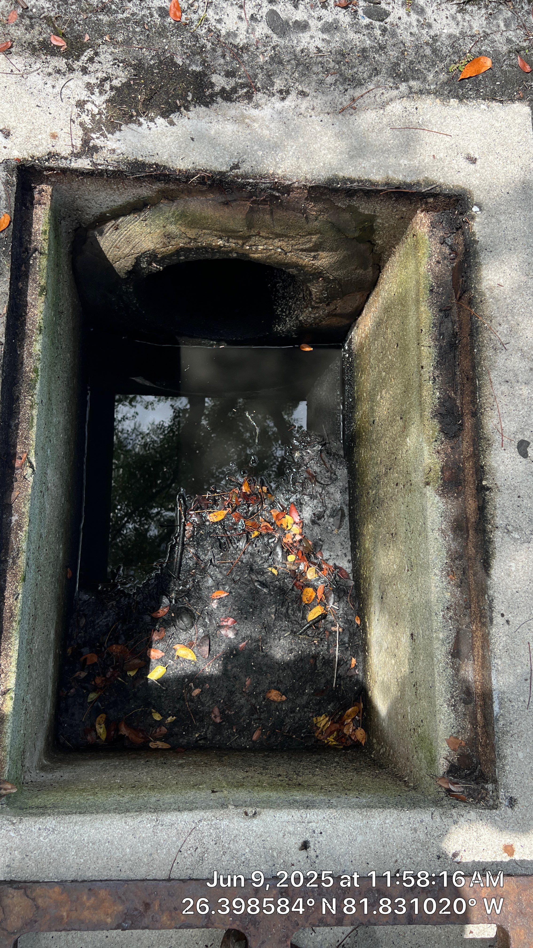Pelican Landing Beach Parking Lot Stormwater System Maintenance by Don Mar, Inc. Storm Water Solutions