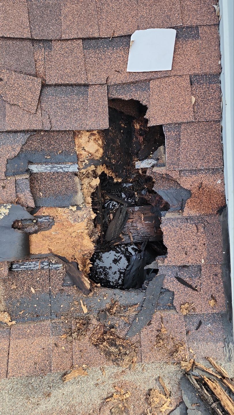 Residential Roofing Installation using Certainteed Landmark Moire Black by Galvan Roofing and Construction