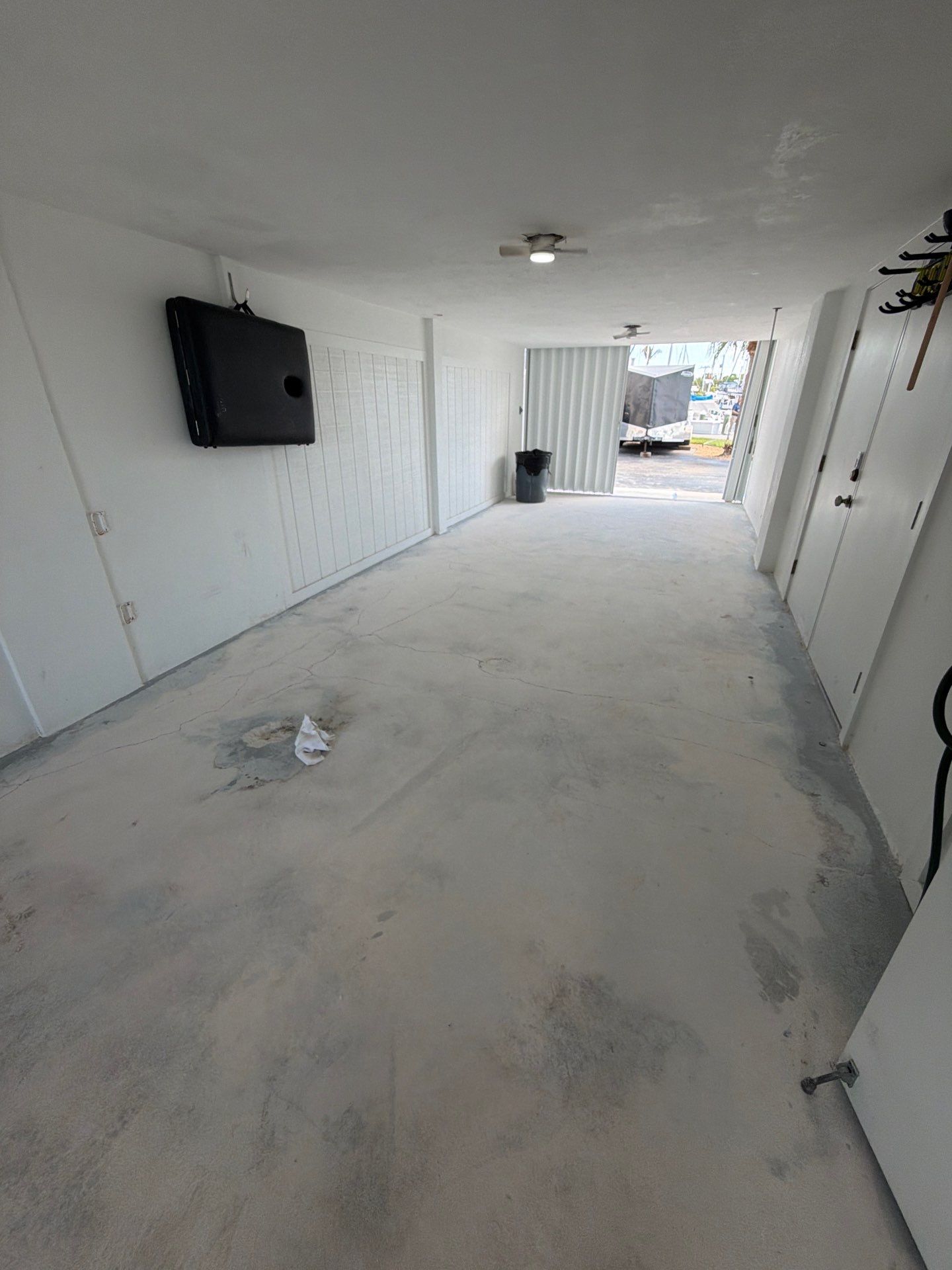 “Tidal Wave” Carport Garage in Marathon, FL by Tropical Epoxy Coatings & Creations LLC