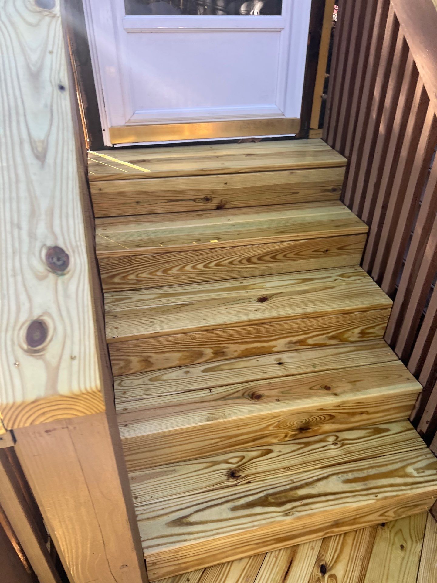 Coated Deck using Wood Sealant by DuraSeal