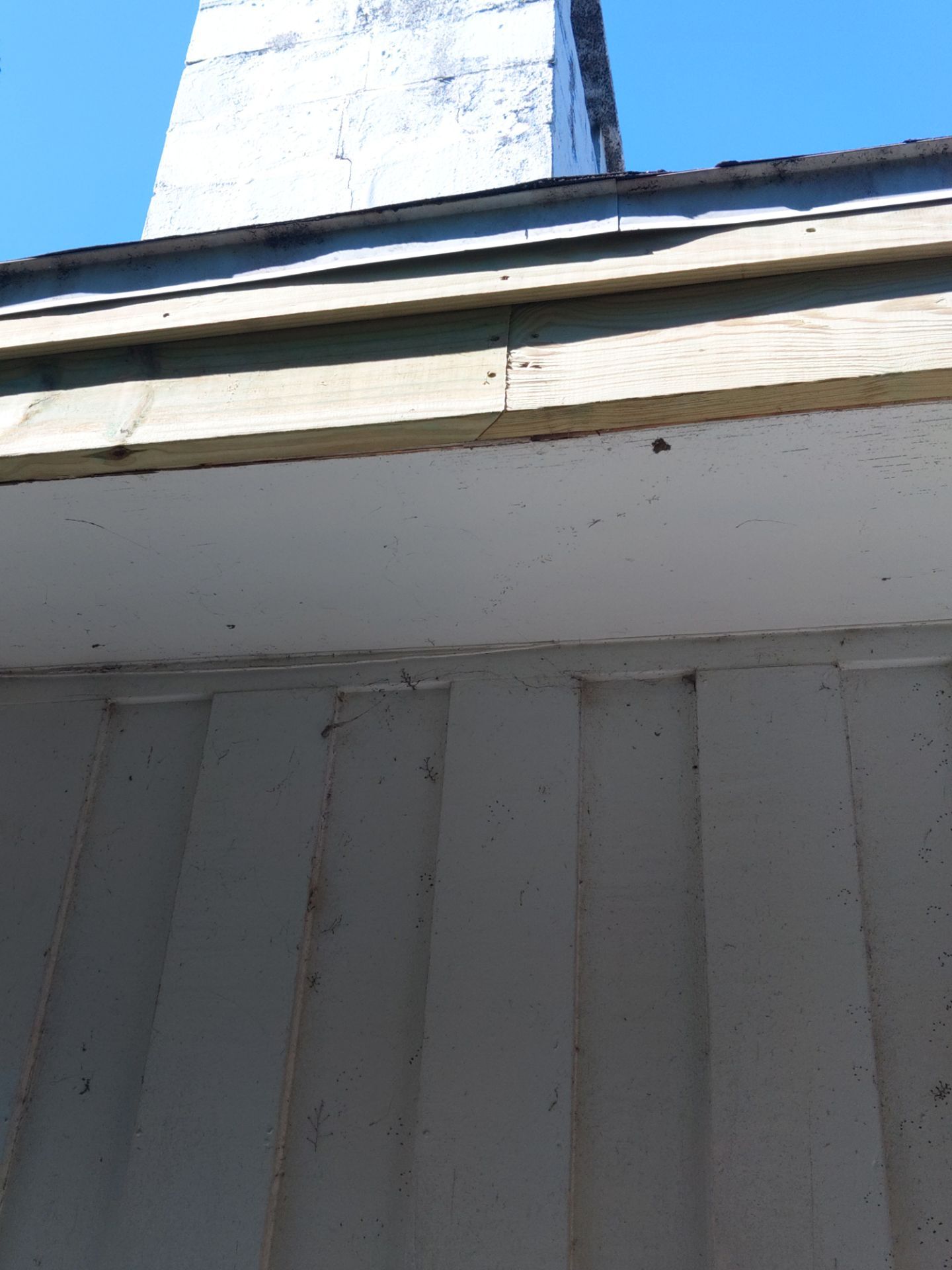 Gutter and Fascia Repair and Maintenance in Siesta Key FL by Gutter Professors
