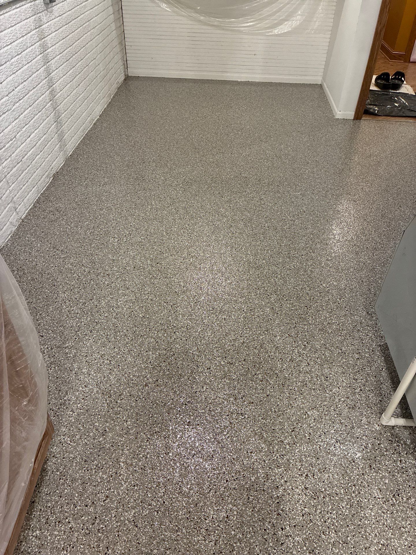 Full Residential Garage Floor Coating in Des Moines by Revival Concrete Coatings