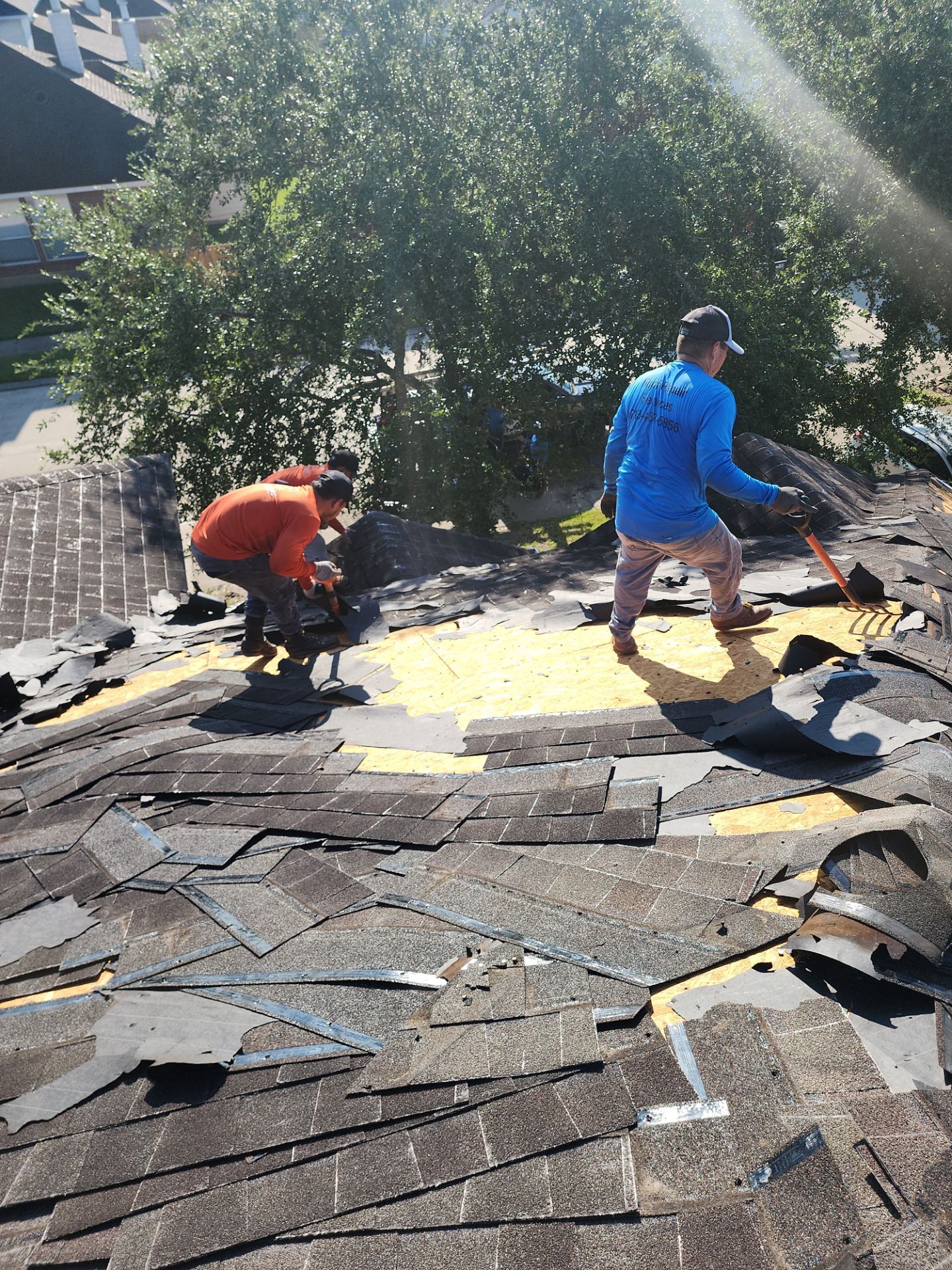 Residential Roofing Installation using Owen's Corning Duration (Lifetime) Shingles by Roof Repair Company
