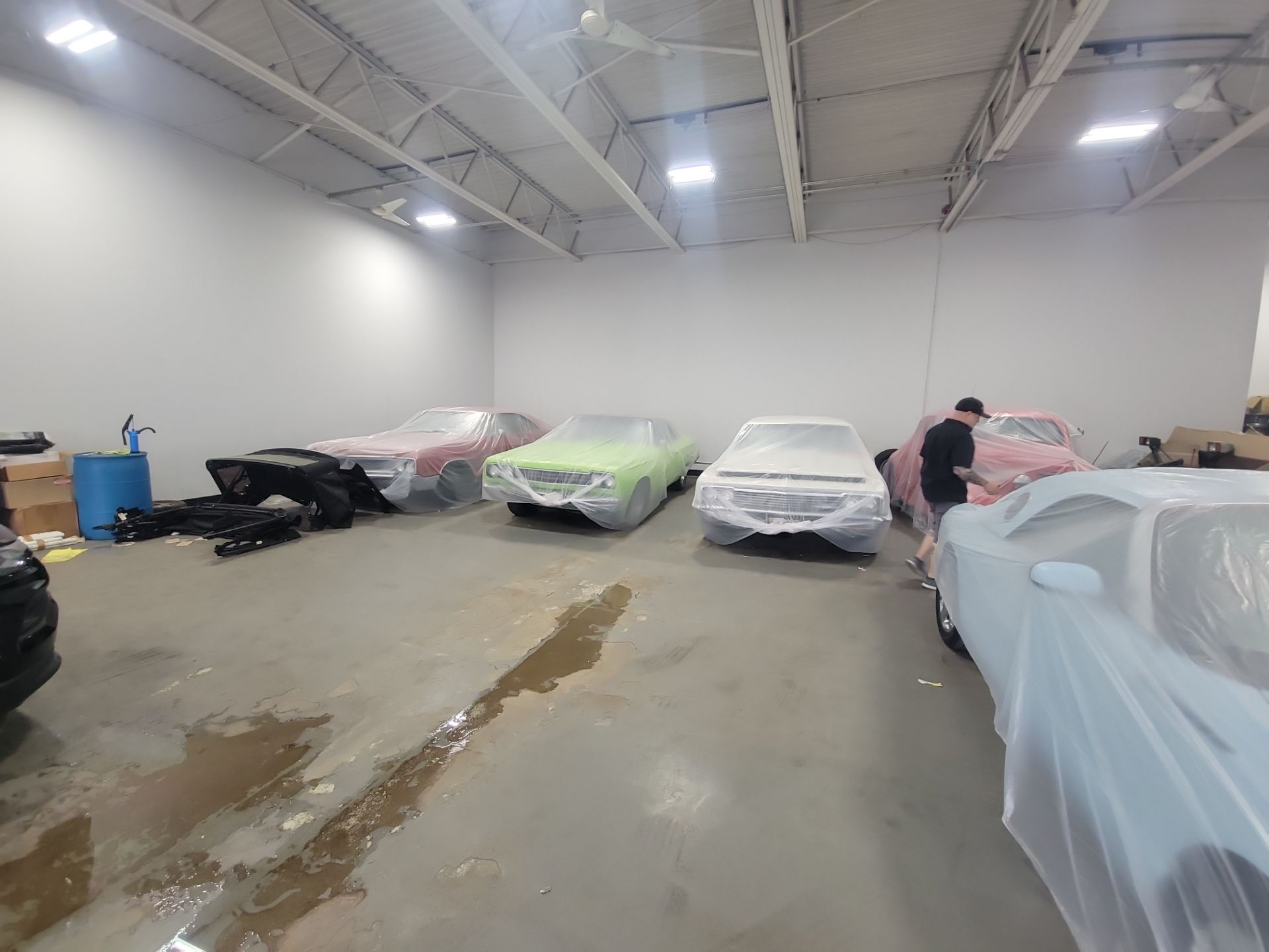 Ford Dealership - Re-Roof by Pink Roofing