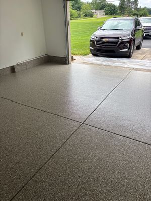 Garage floor in Holt using Smoke Flake