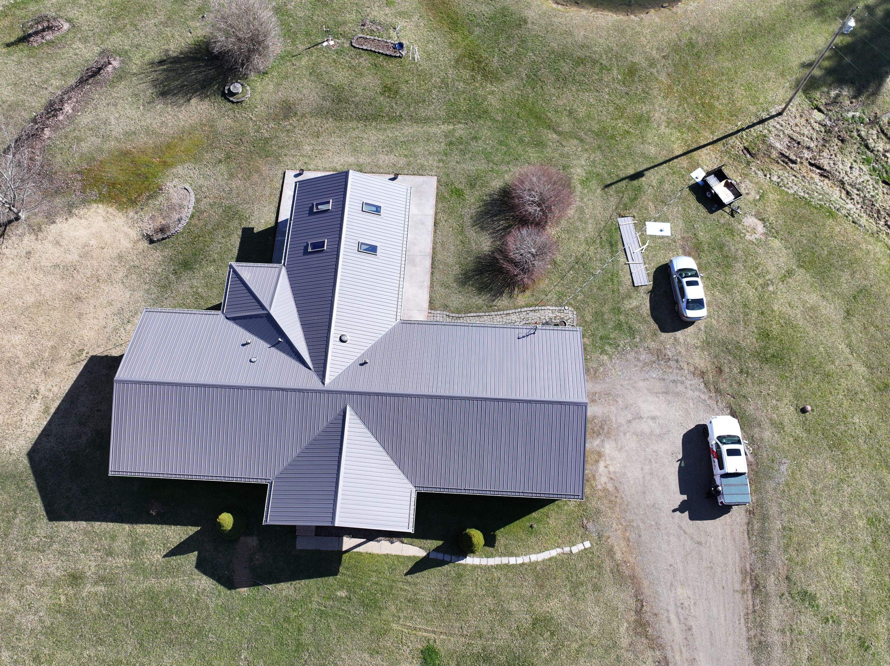 Woodard Residence by Omnia Roofing