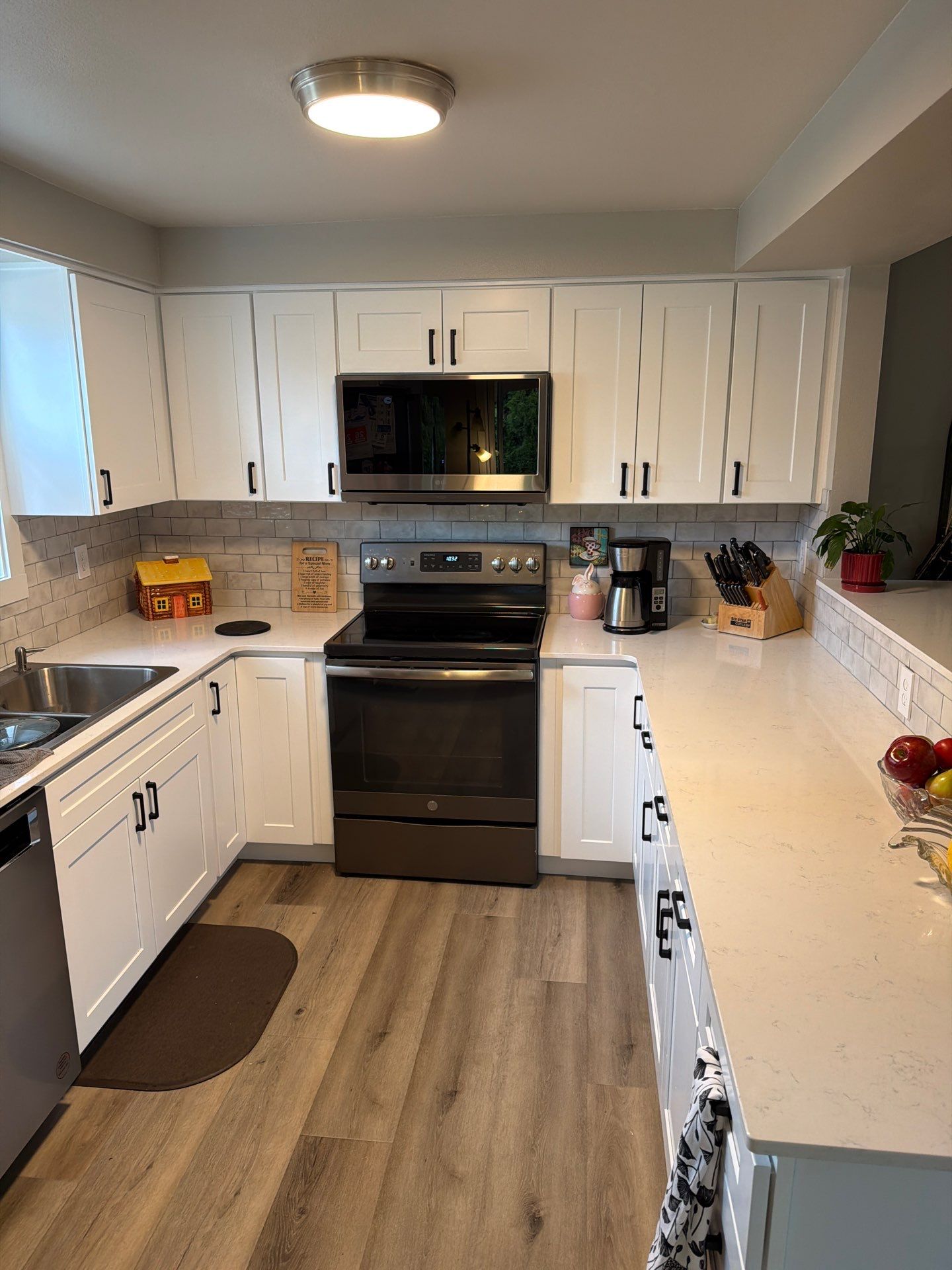Kitchen Remodeling by Handyman State LLC
