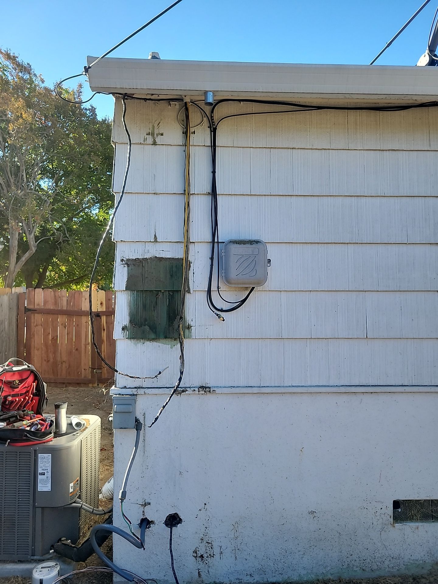 200a MPU by Peach Electric Inc