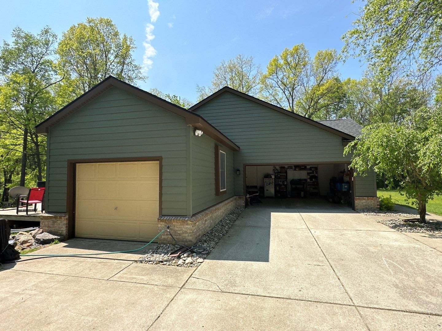 Siding Replacement using Alside S7 Cedar Mill Grain Composite by 180 Contractors