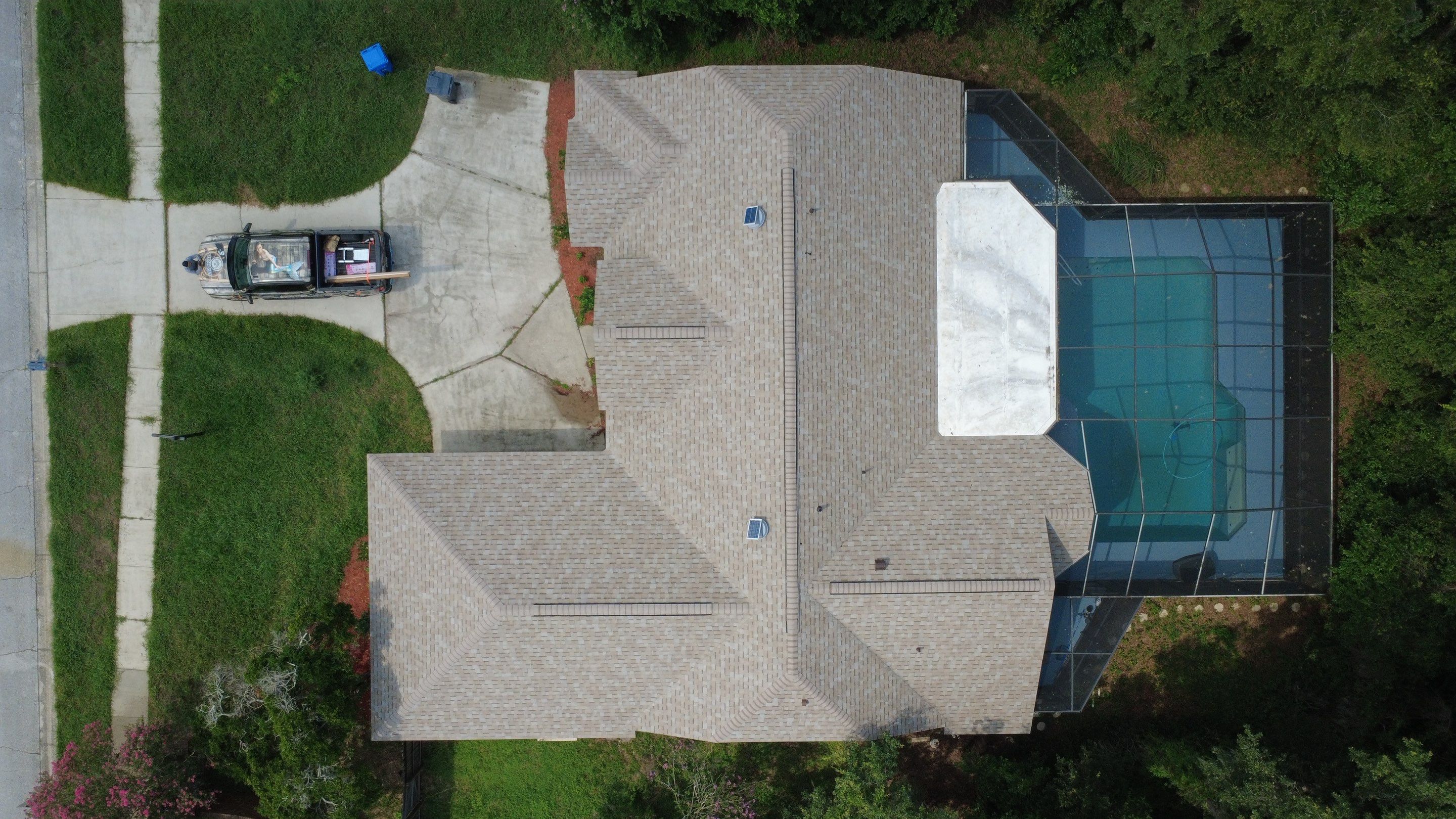 Roof Replacement in Valrico, FL by Steadfast Roofing