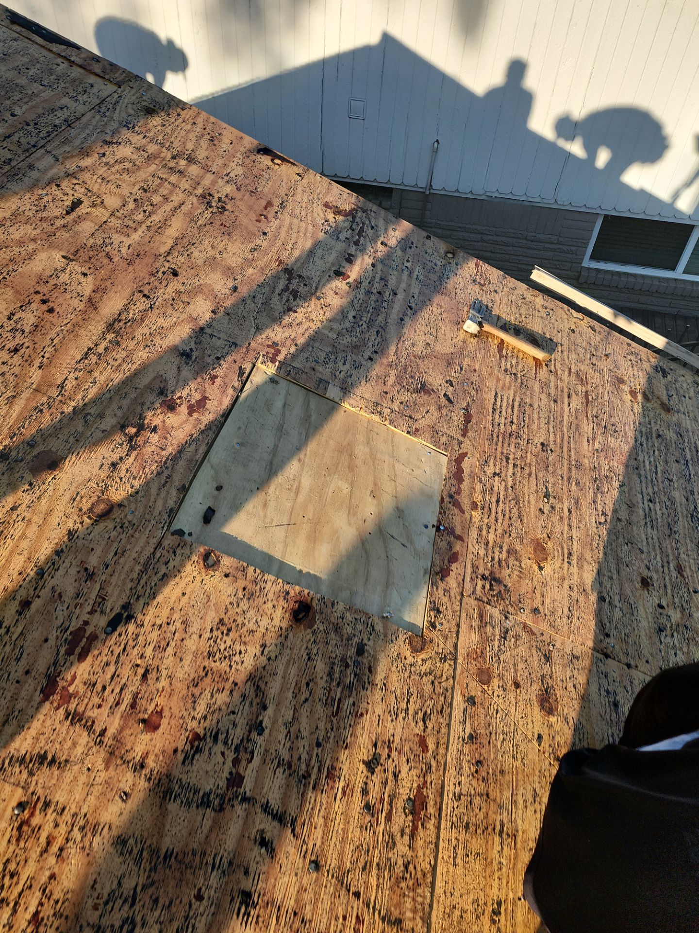 Residential Roofing Installation using Owen's Corning Duration (Lifetime) Shingles by Roof Repair Company