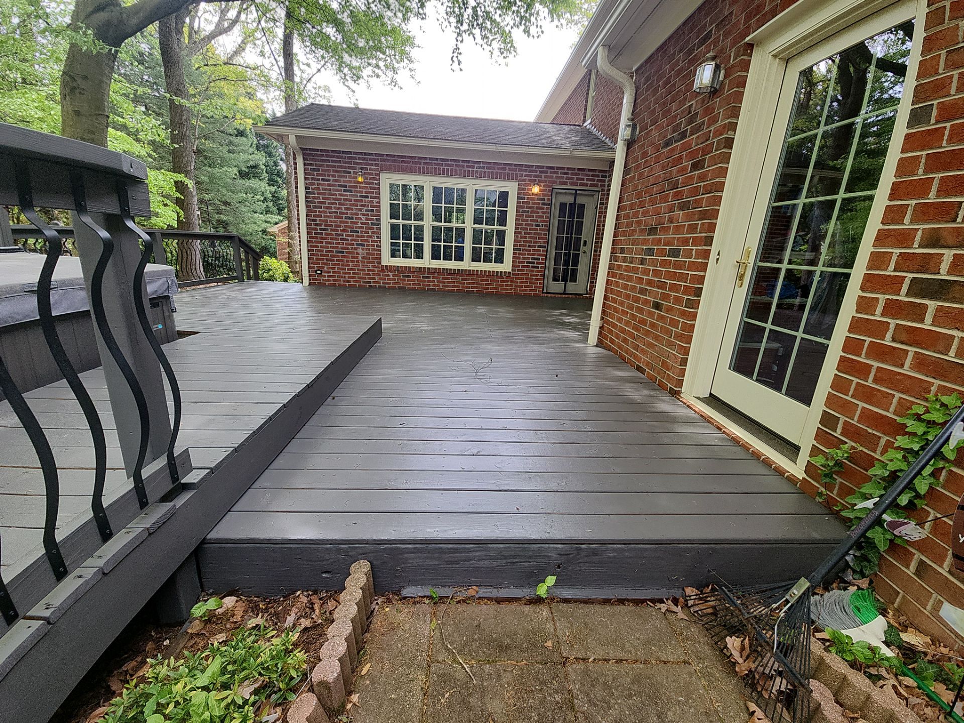 Weathered Deck using AcryFin by DuraSeal