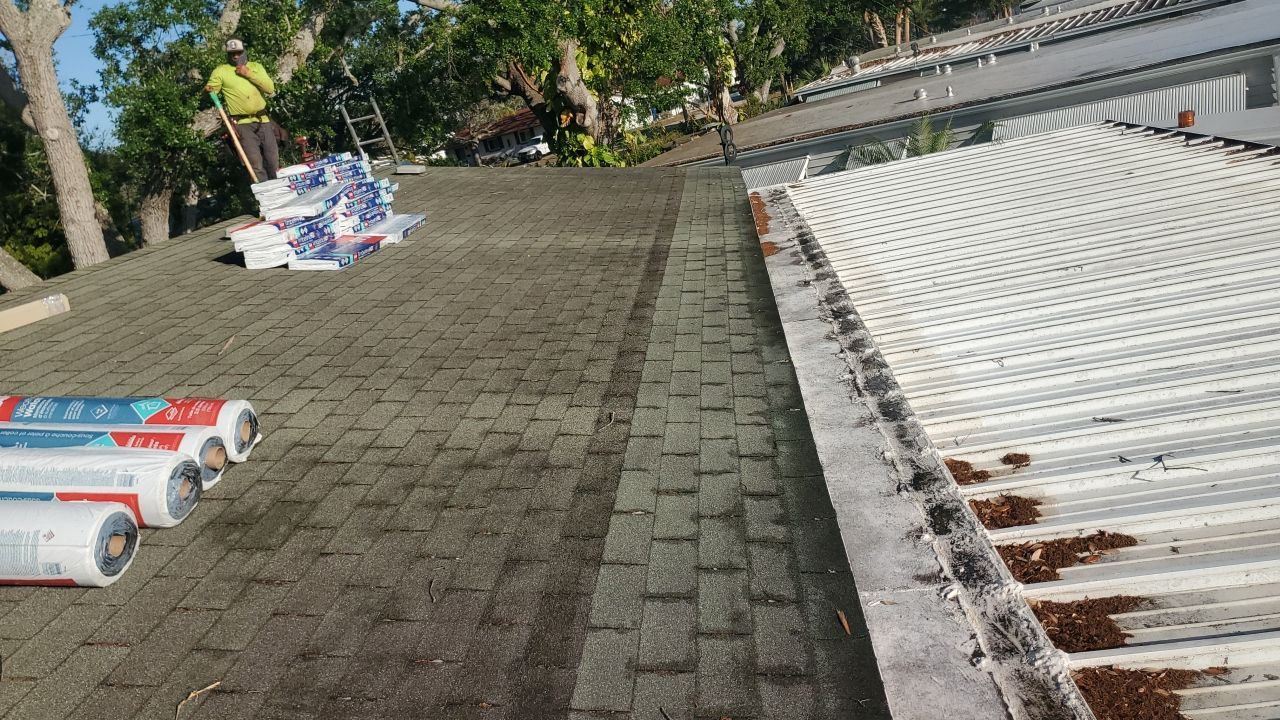 Project in Seminole 33772 by Mitchell Roofing Company LLC 