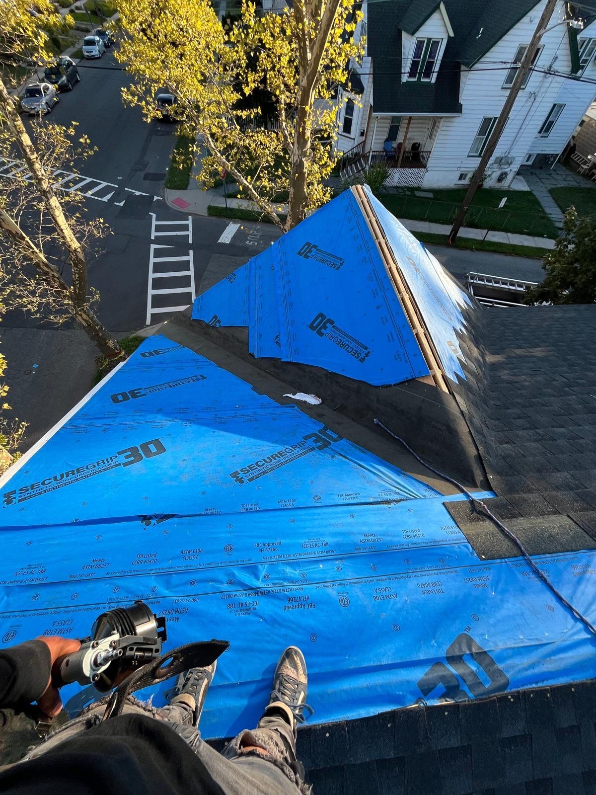New Roof by Pro Roofers GC