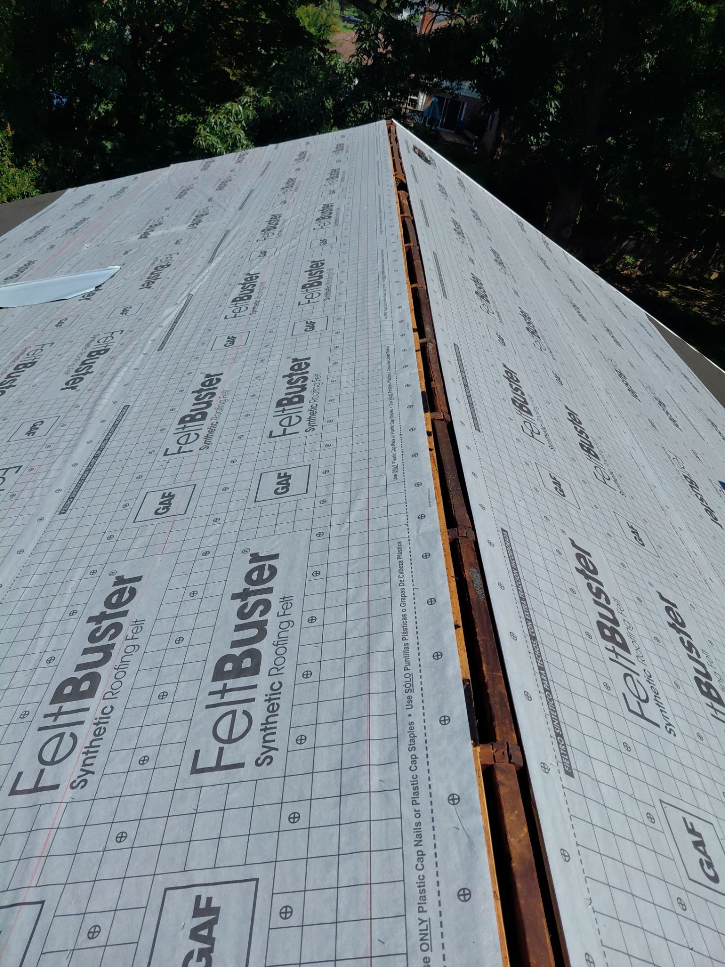 Alexandria: Residential Roof Replacement with GAF Timberline HDZ in Nantucket Morning by RM Banning, Inc.